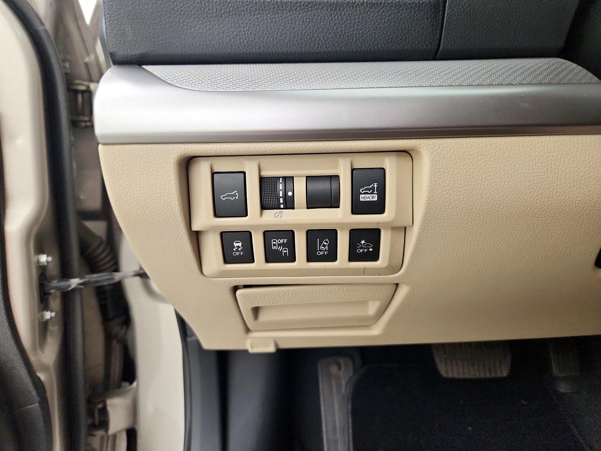 Thumbnail: 2019 Subaru Outback - 13