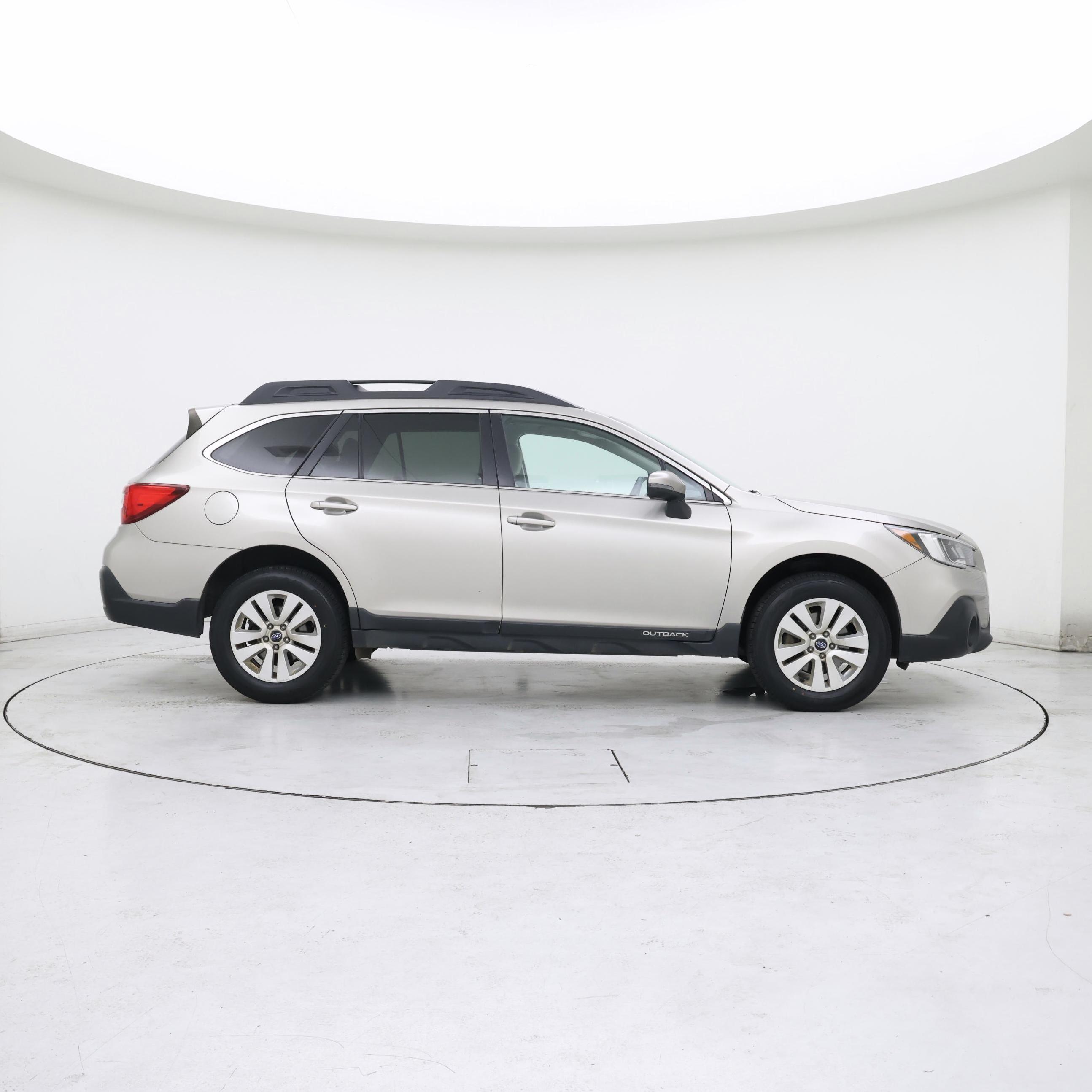 Thumbnail: 2019 Subaru Outback - 7