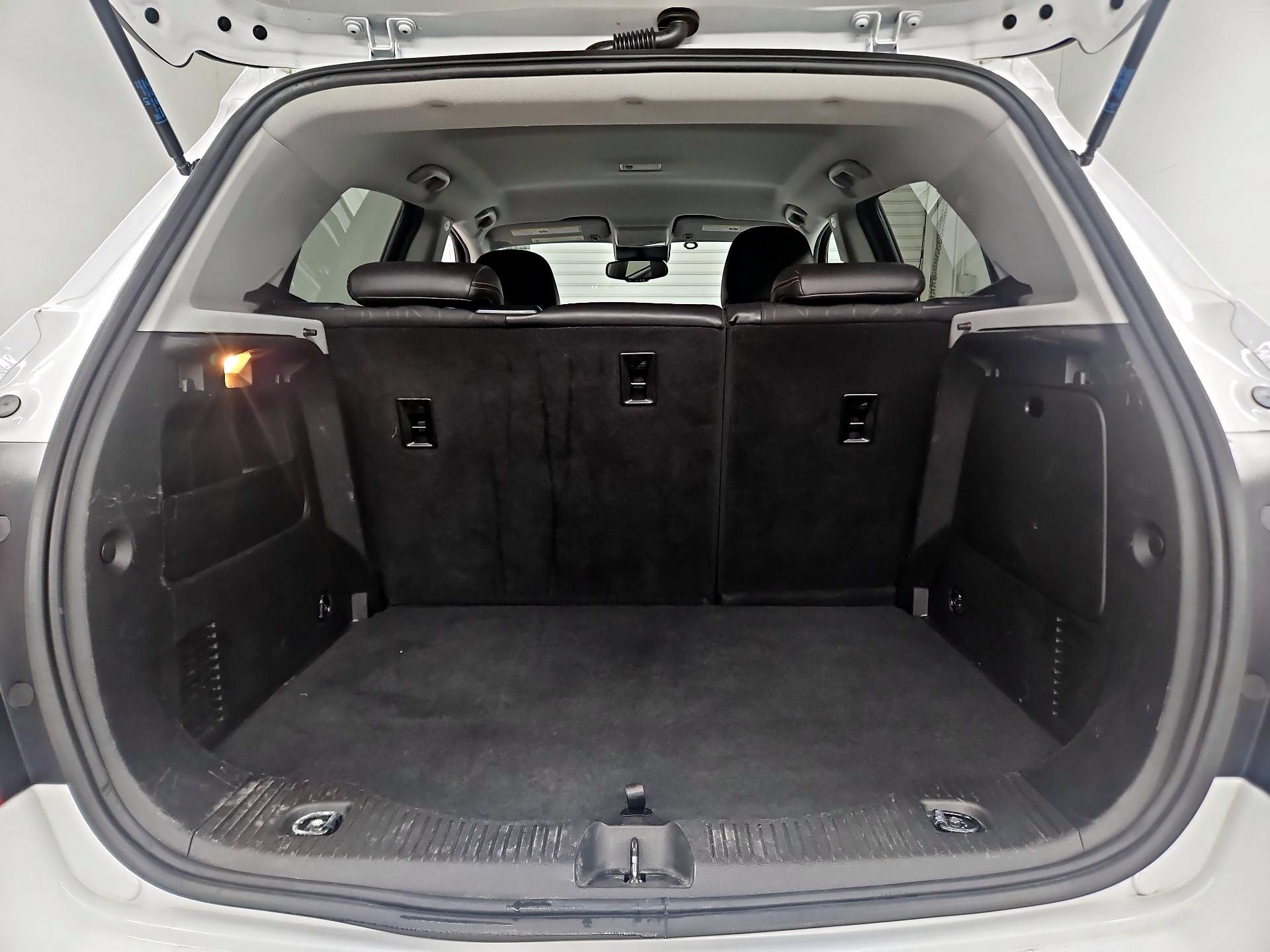 Thumbnail: 2018 Chevrolet Trax - 20