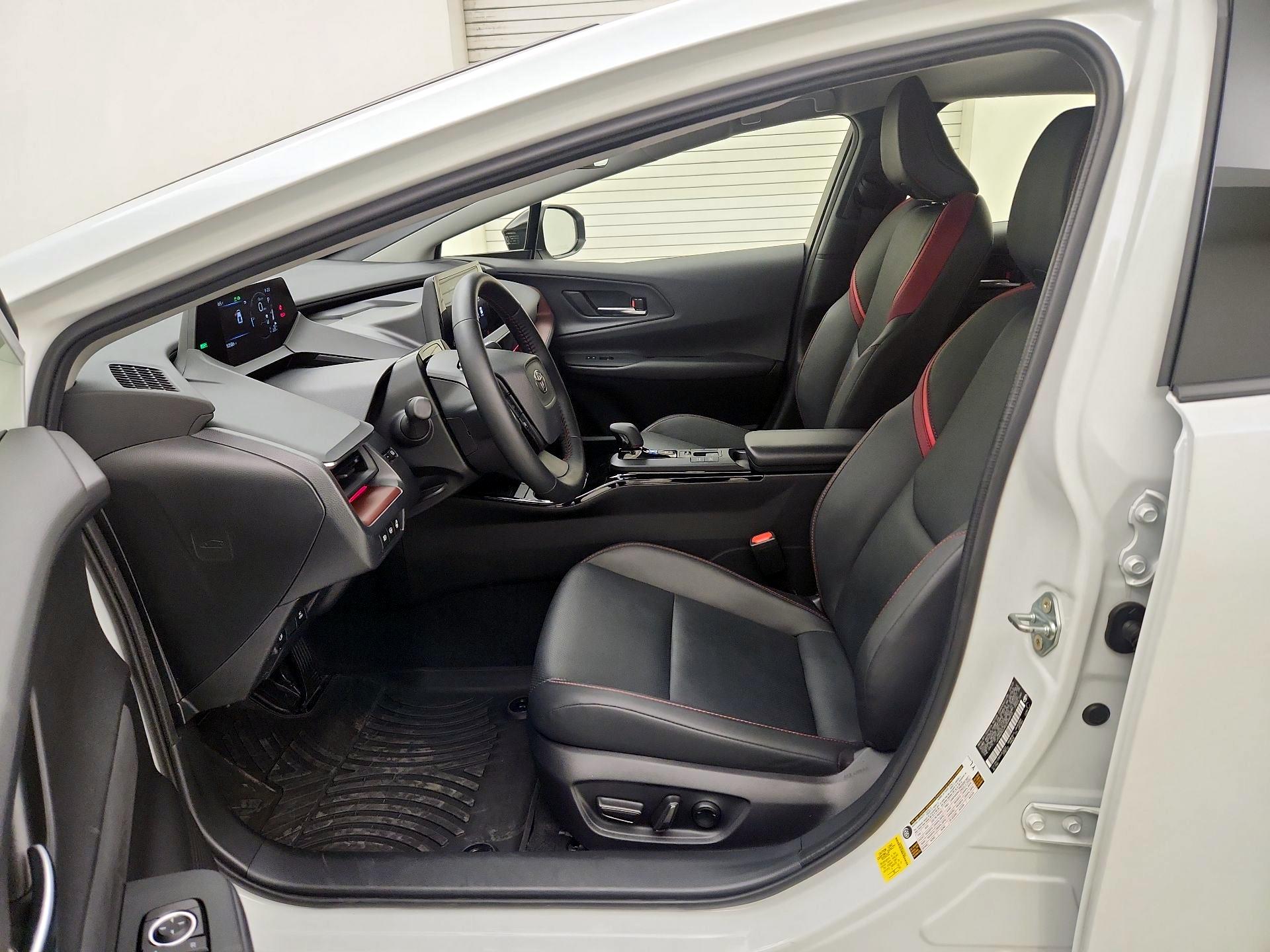 Thumbnail: 2025 Toyota Prius - 11