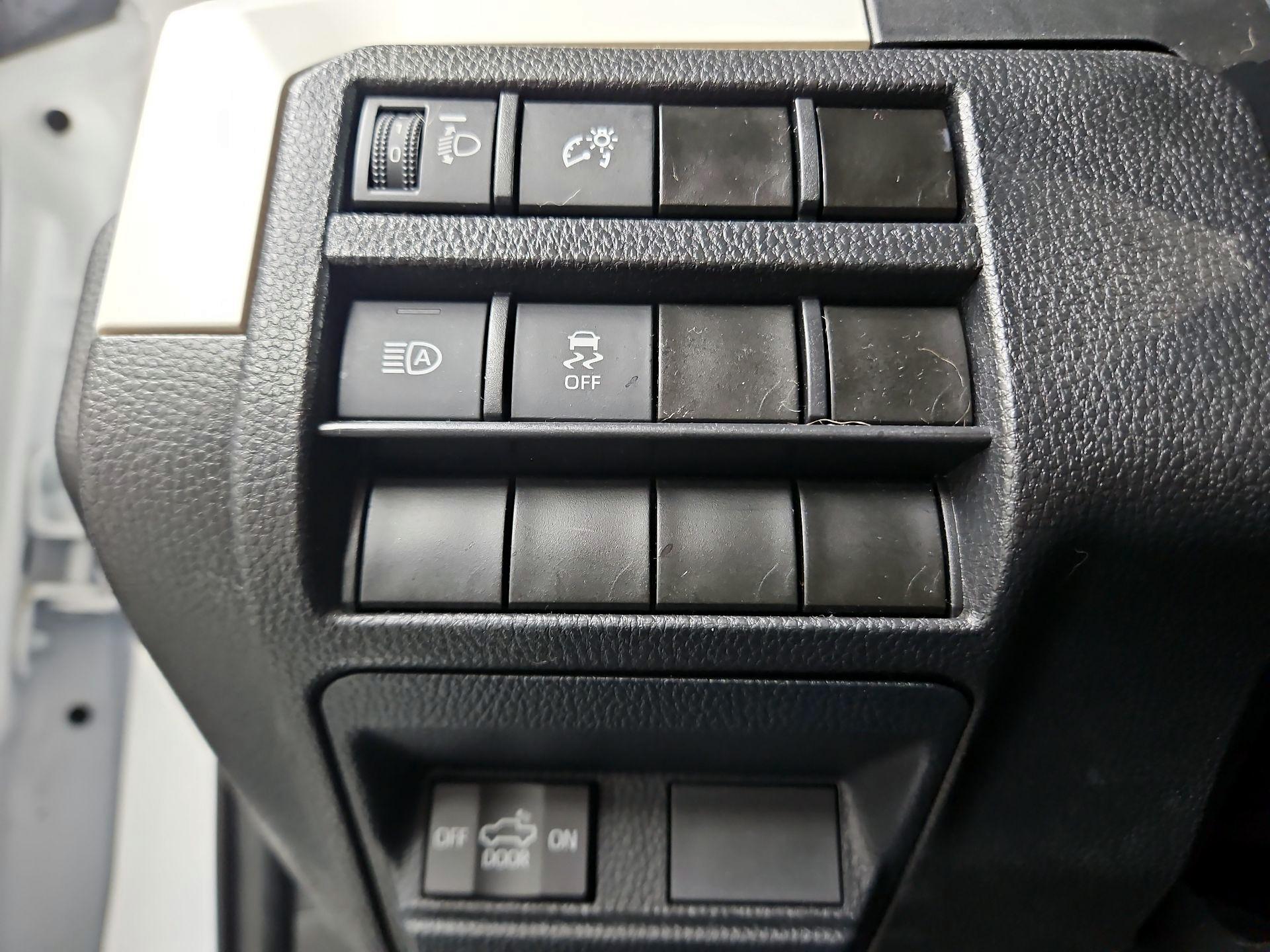 Thumbnail: 2024 Toyota Tacoma - 13