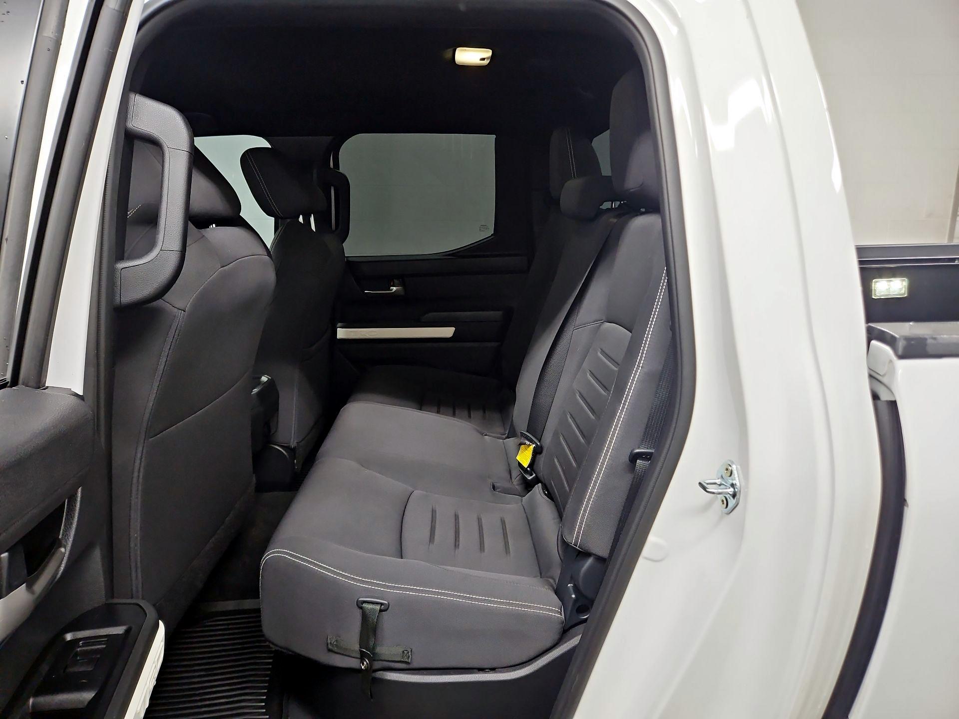 Thumbnail: 2024 Toyota Tacoma - 19