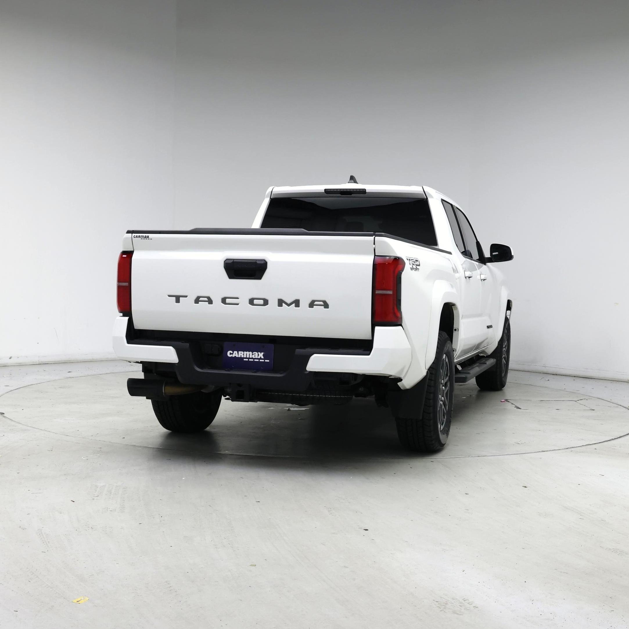 Thumbnail: 2024 Toyota Tacoma - 8