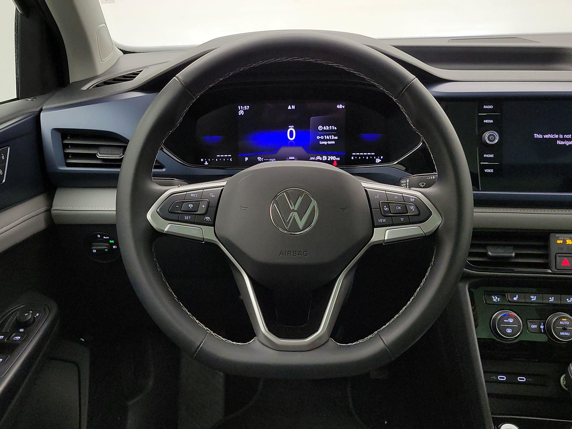 Thumbnail: 2024 Volkswagen Taos - 10