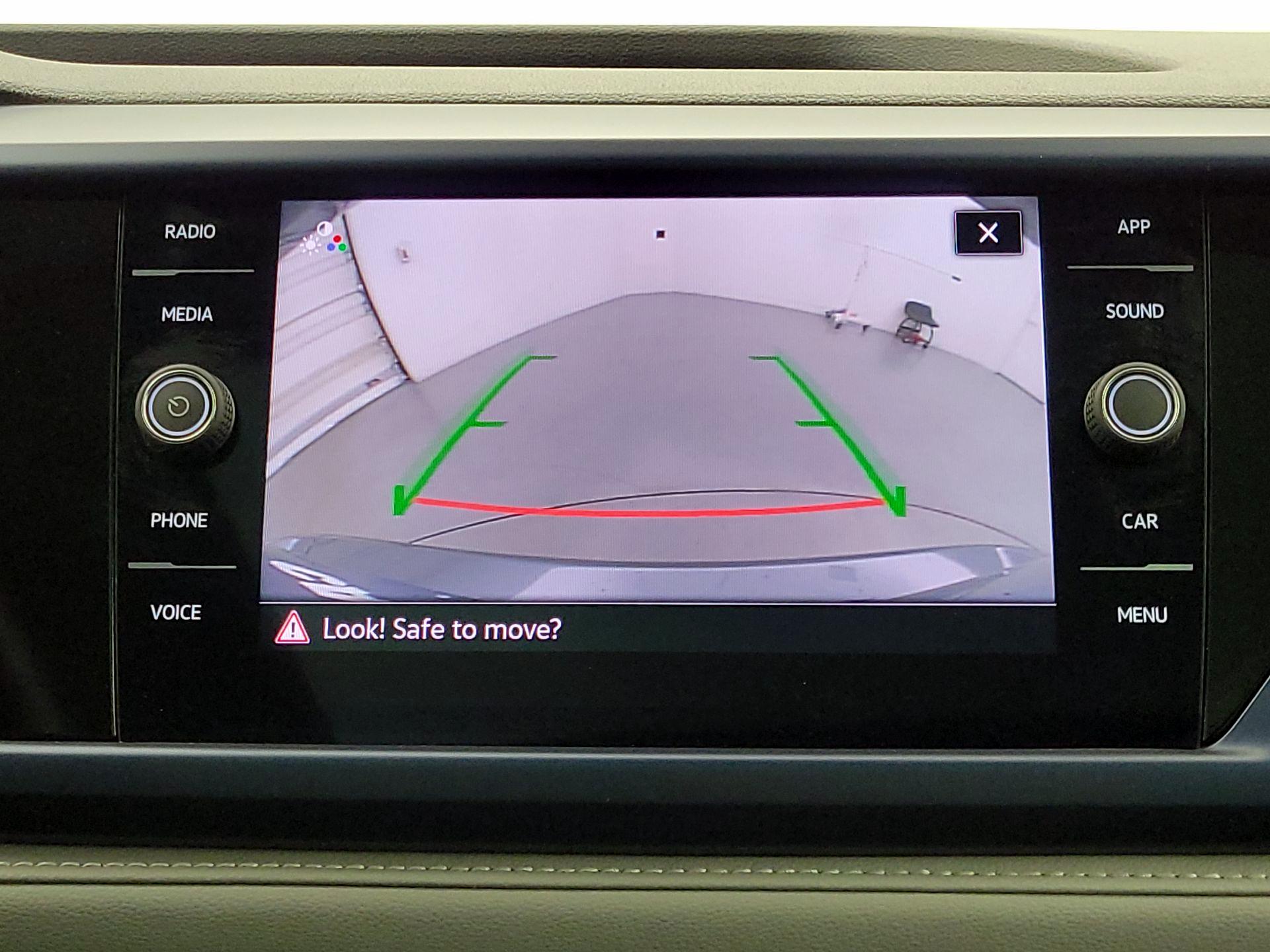 Thumbnail: 2024 Volkswagen Taos - 15