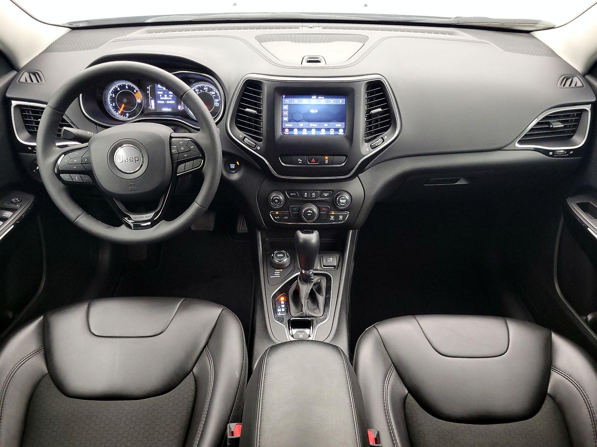 Thumbnail: 2021 Jeep Cherokee - 9