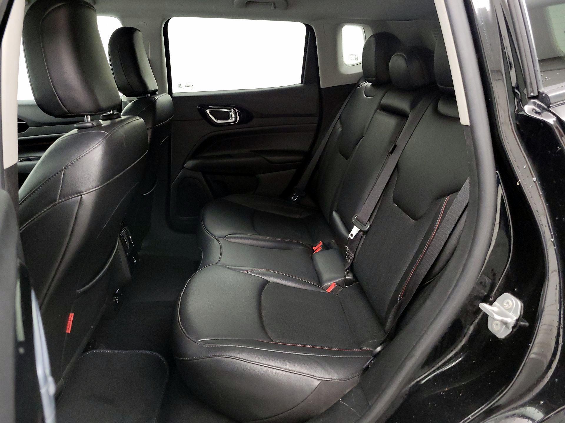 Thumbnail: 2022 Jeep Compass - 19