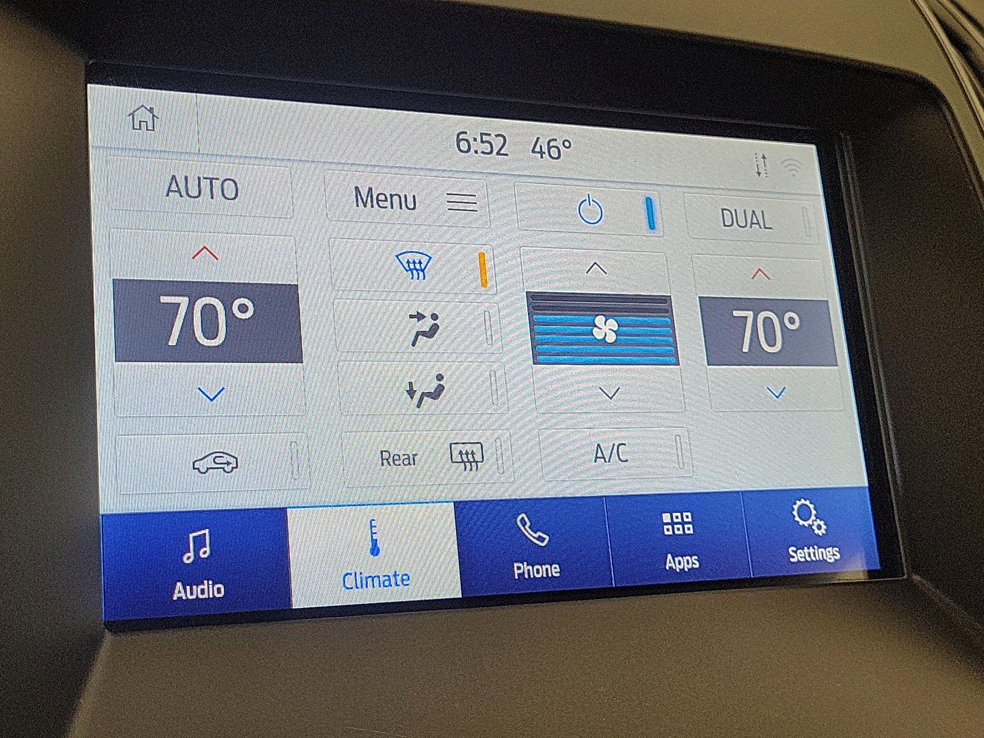 Thumbnail: 2020 Ford Edge - 16