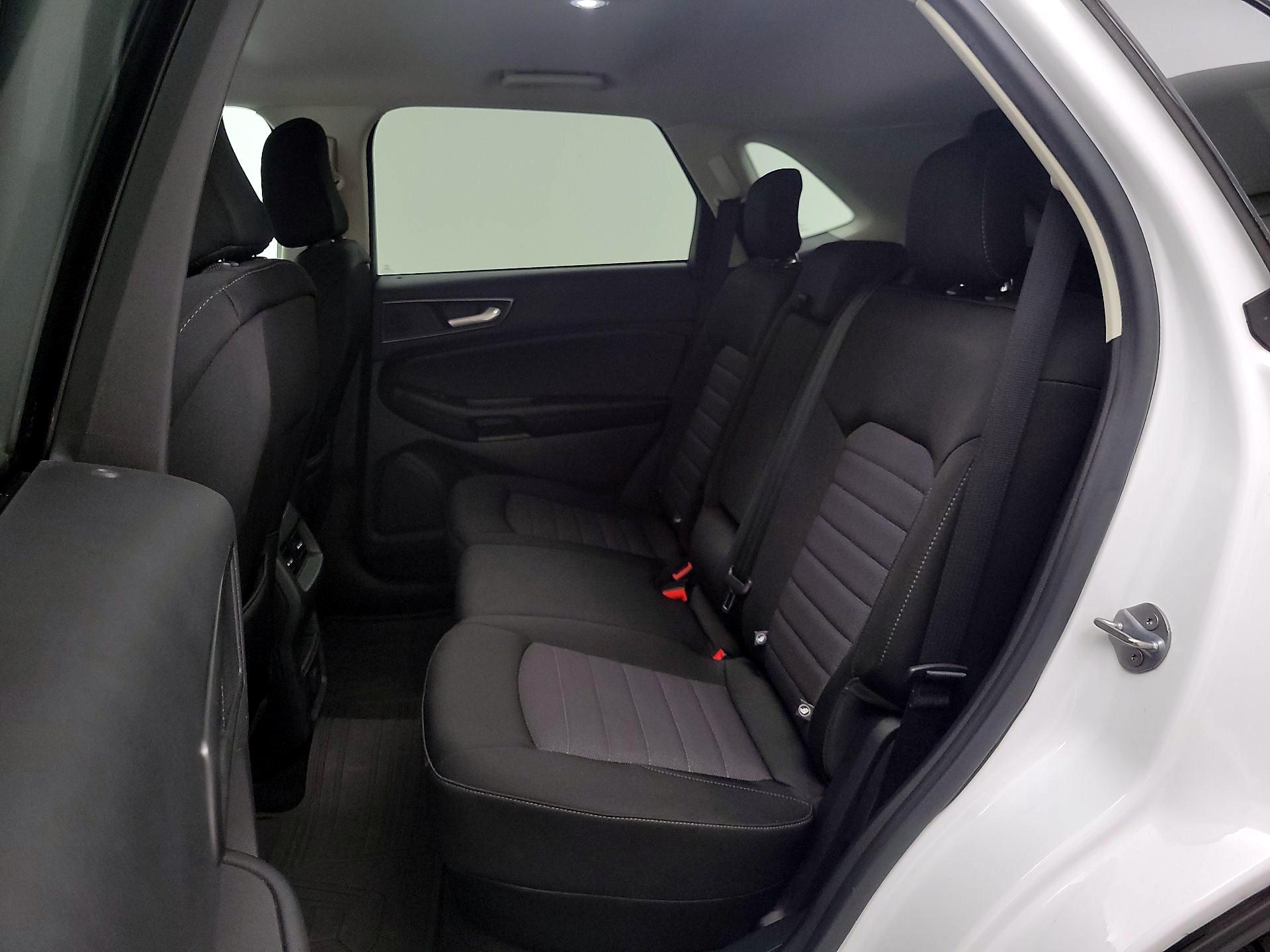 Thumbnail: 2020 Ford Edge - 19