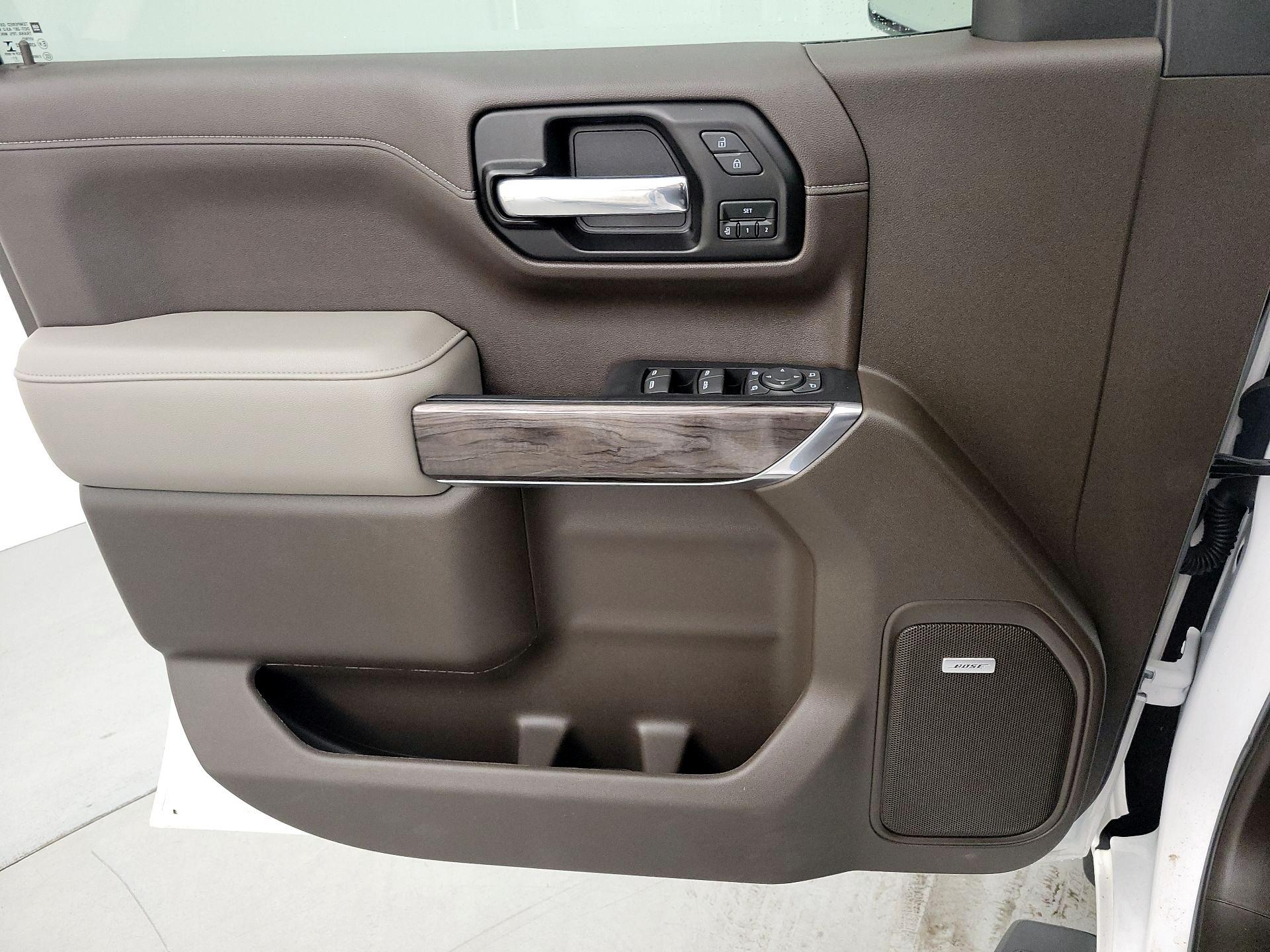 Thumbnail: 2022 Chevrolet Silverado 1500 - 12