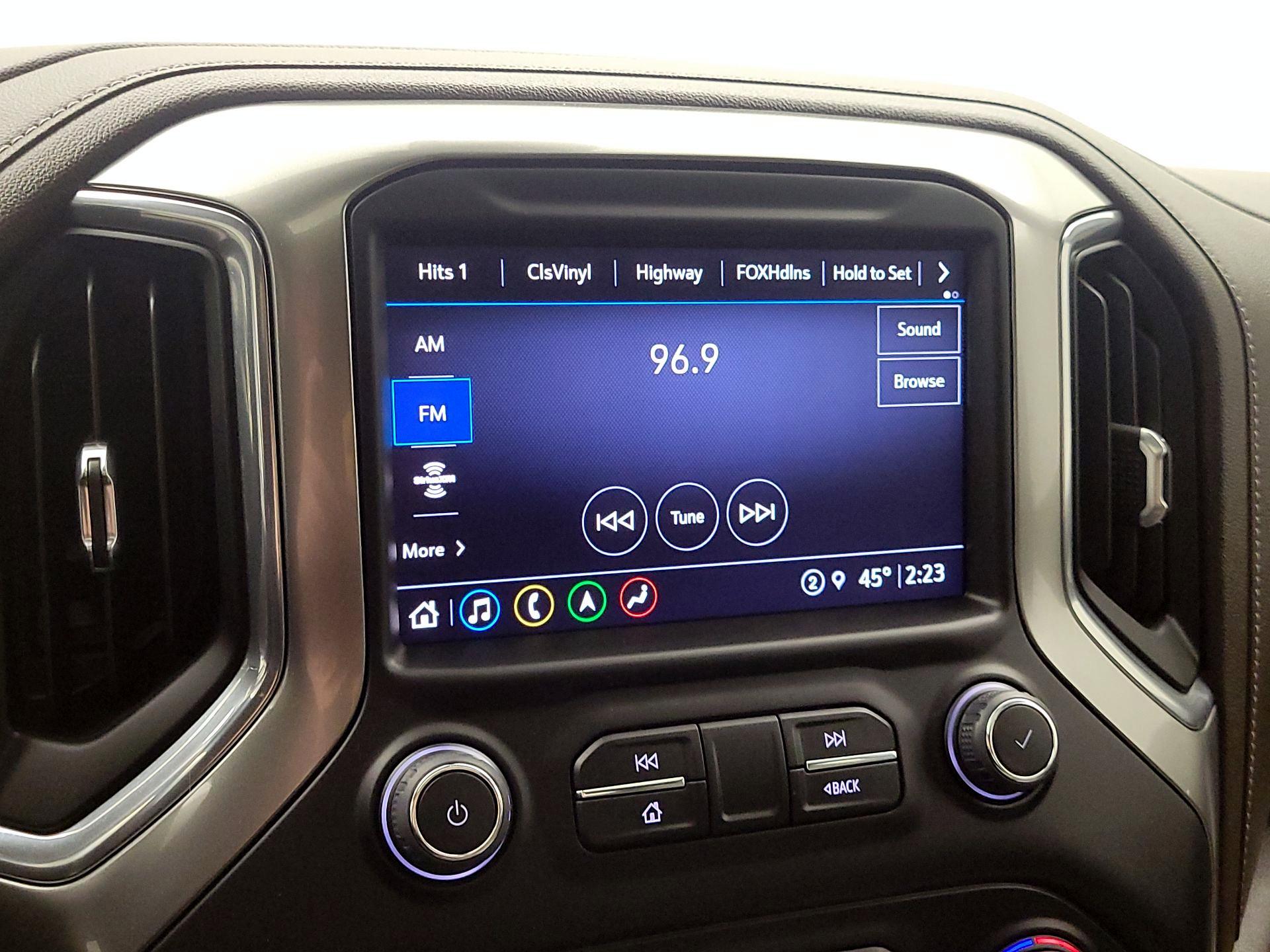 Thumbnail: 2022 Chevrolet Silverado 1500 - 16