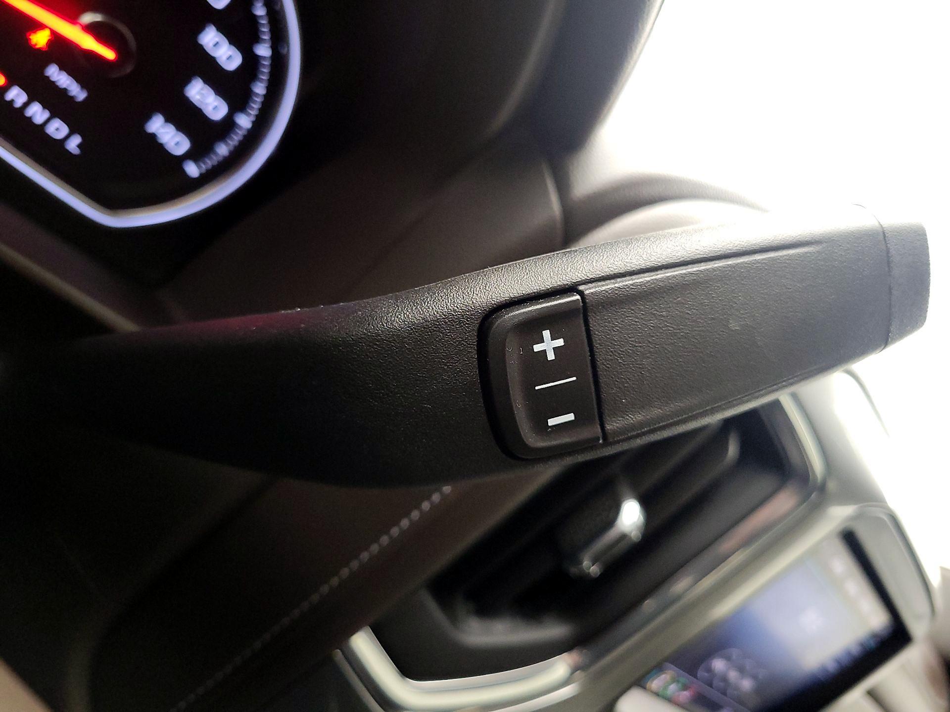 Thumbnail: 2022 Chevrolet Silverado 1500 - 18