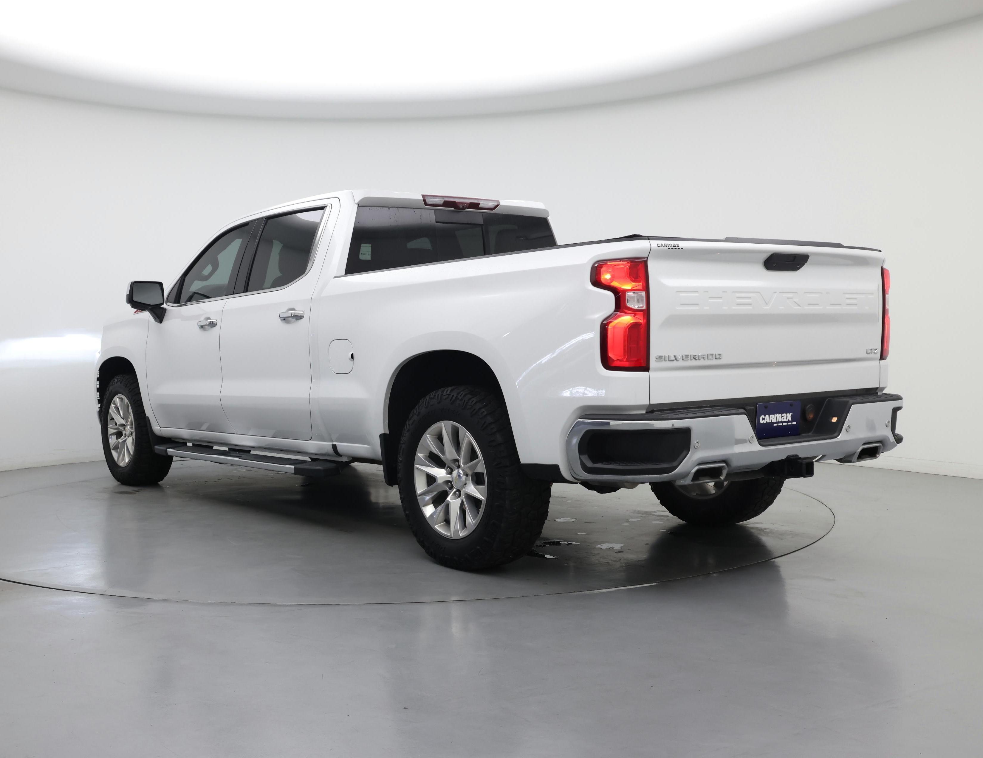 Thumbnail: 2022 Chevrolet Silverado 1500 - 2