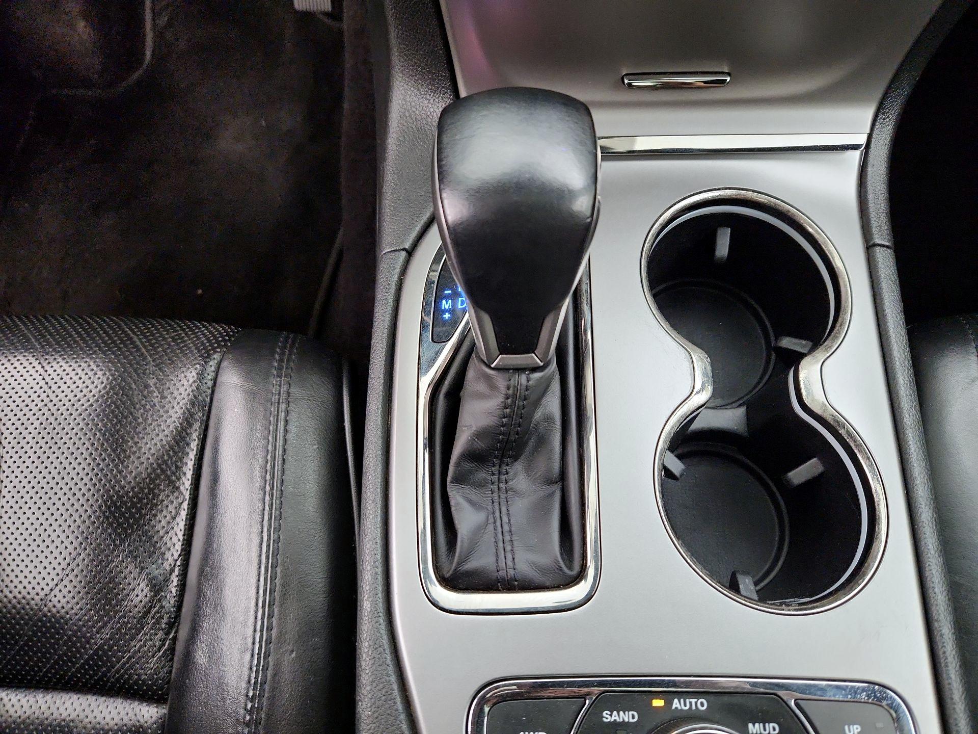 Thumbnail: 2018 Jeep Grand Cherokee - 18