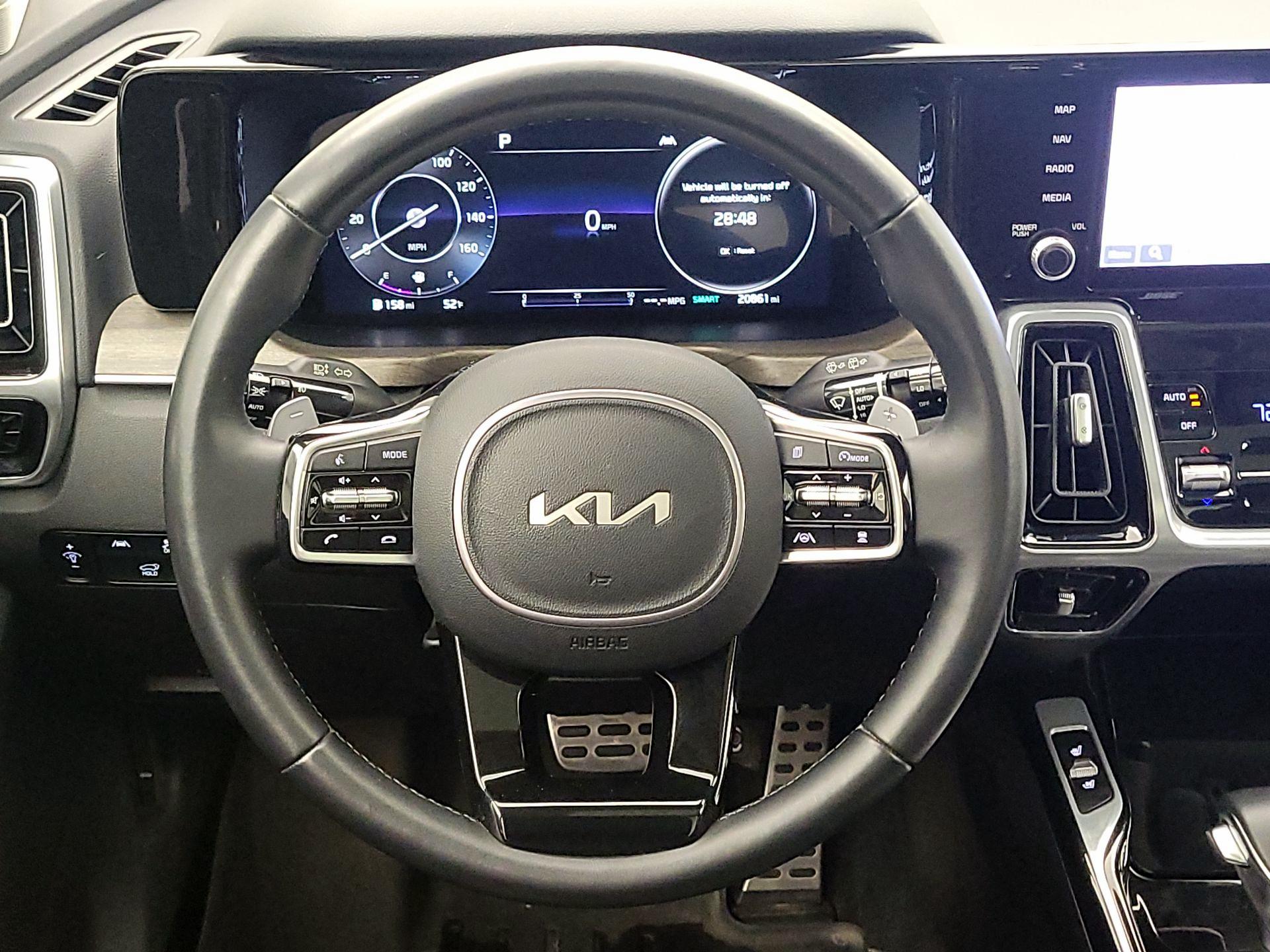 Thumbnail: 2023 Kia Sorento - 10