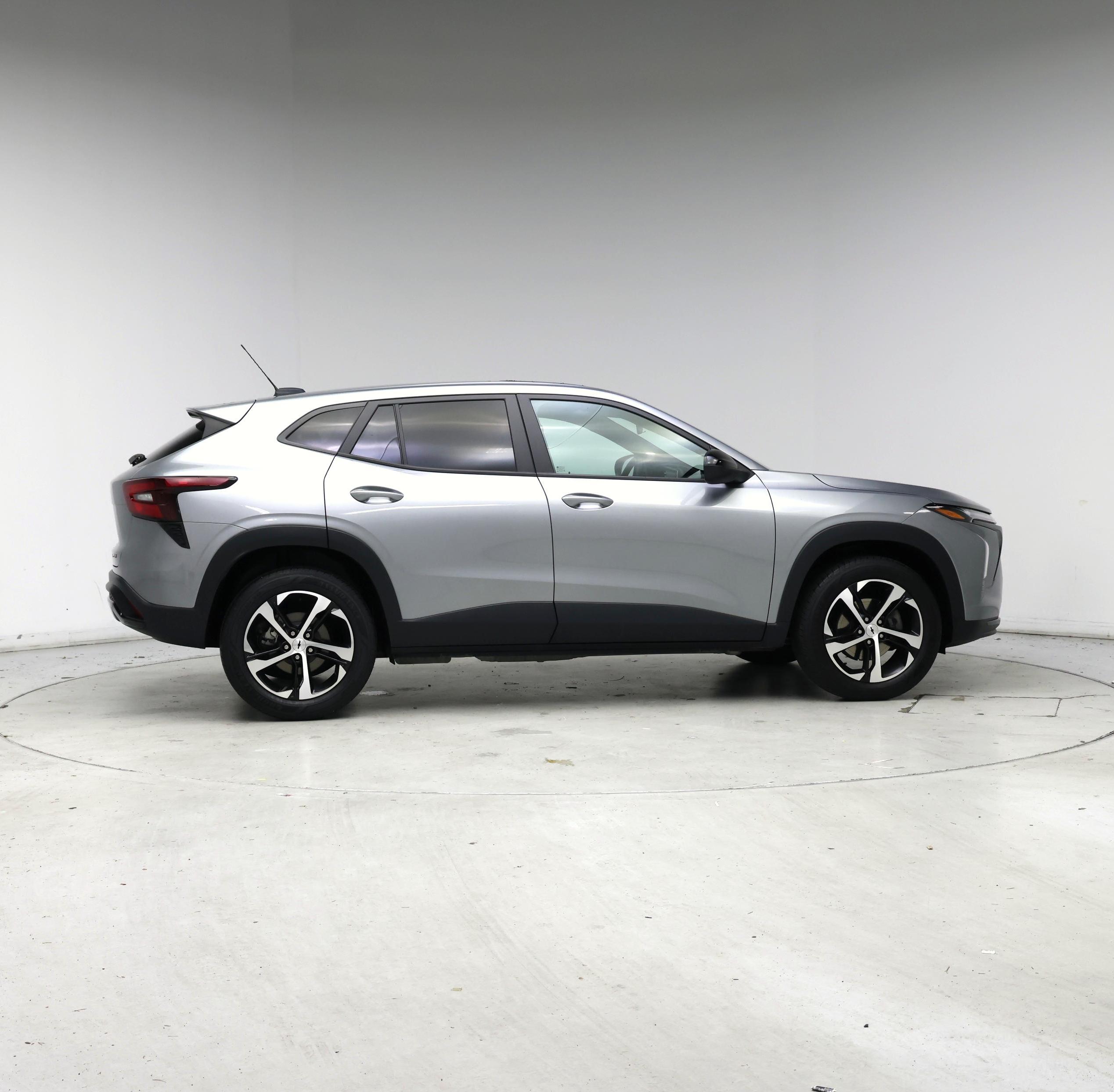 Thumbnail: 2024 Chevrolet Trax - 7