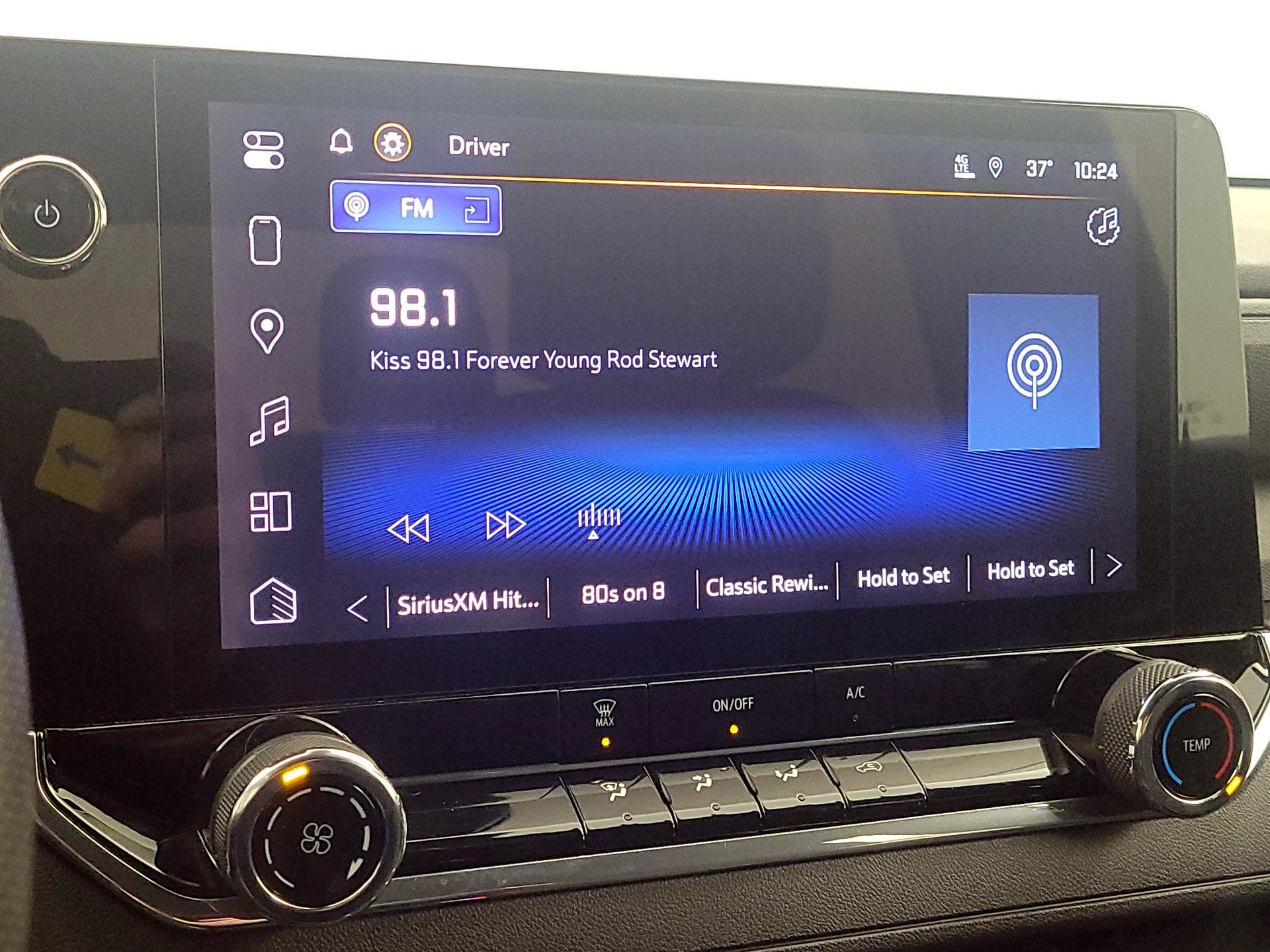 Thumbnail: 2023 Chevrolet Colorado - 16