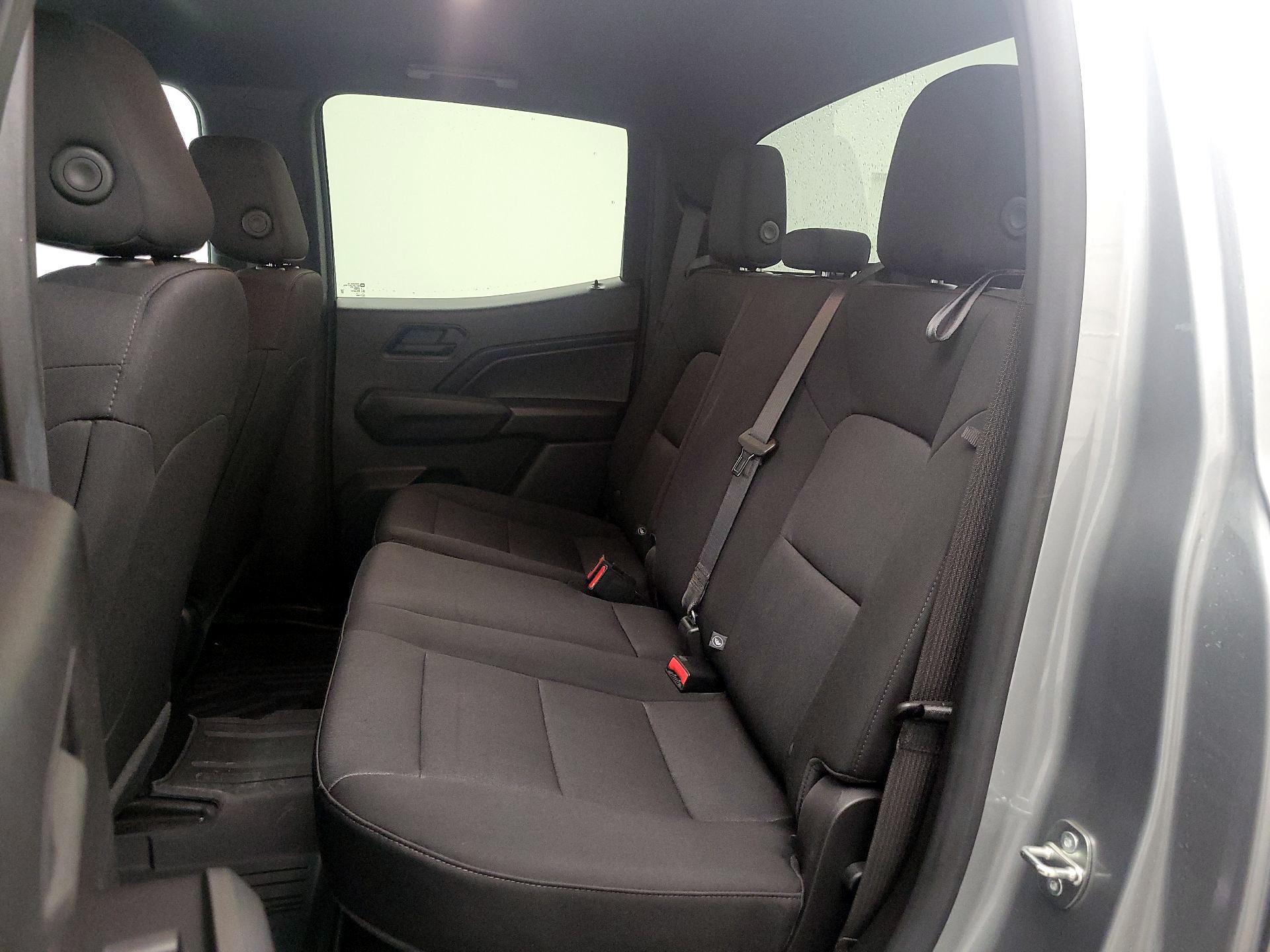 Thumbnail: 2023 Chevrolet Colorado - 20