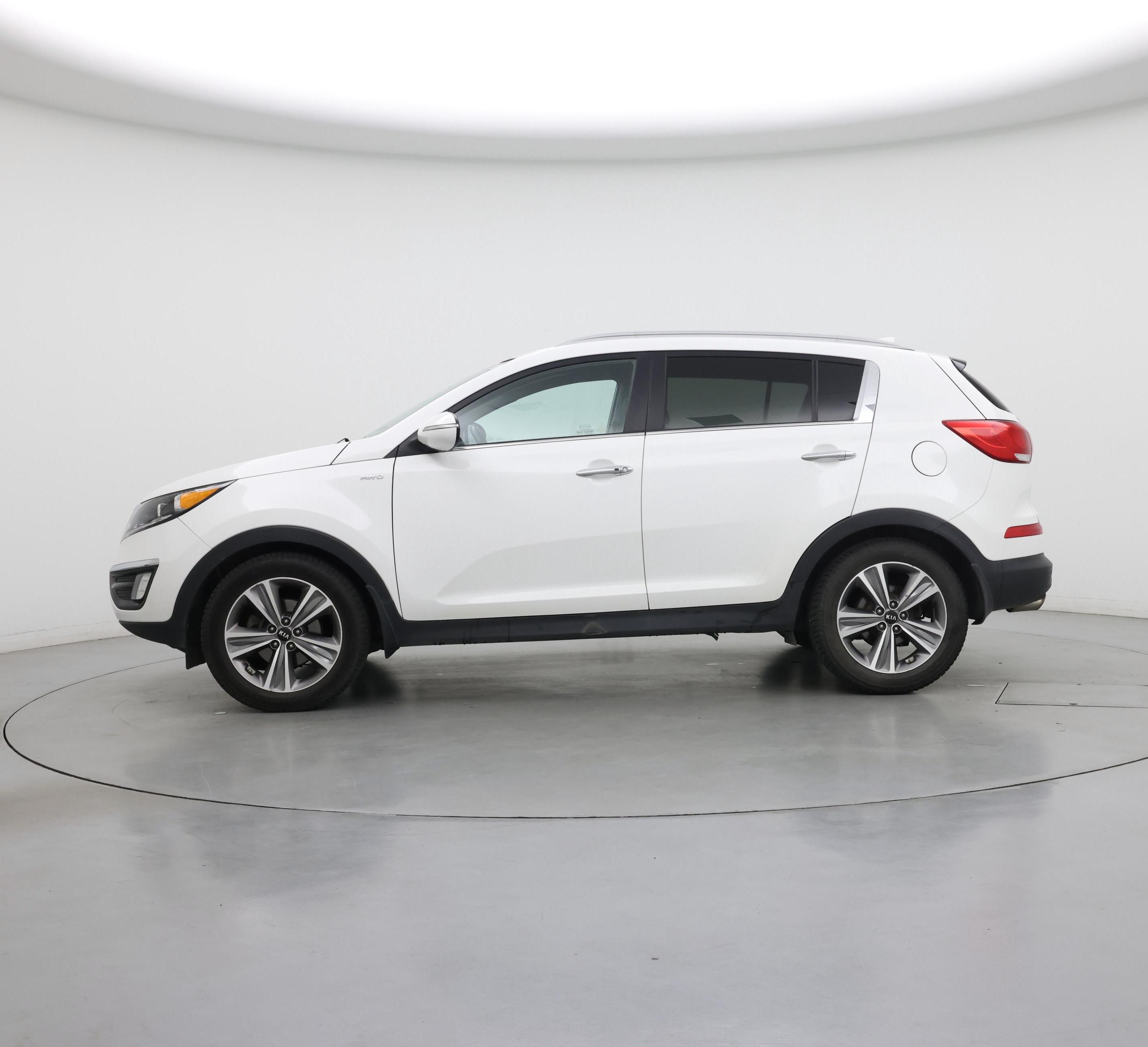 Thumbnail: 2014 Kia Sportage - 3