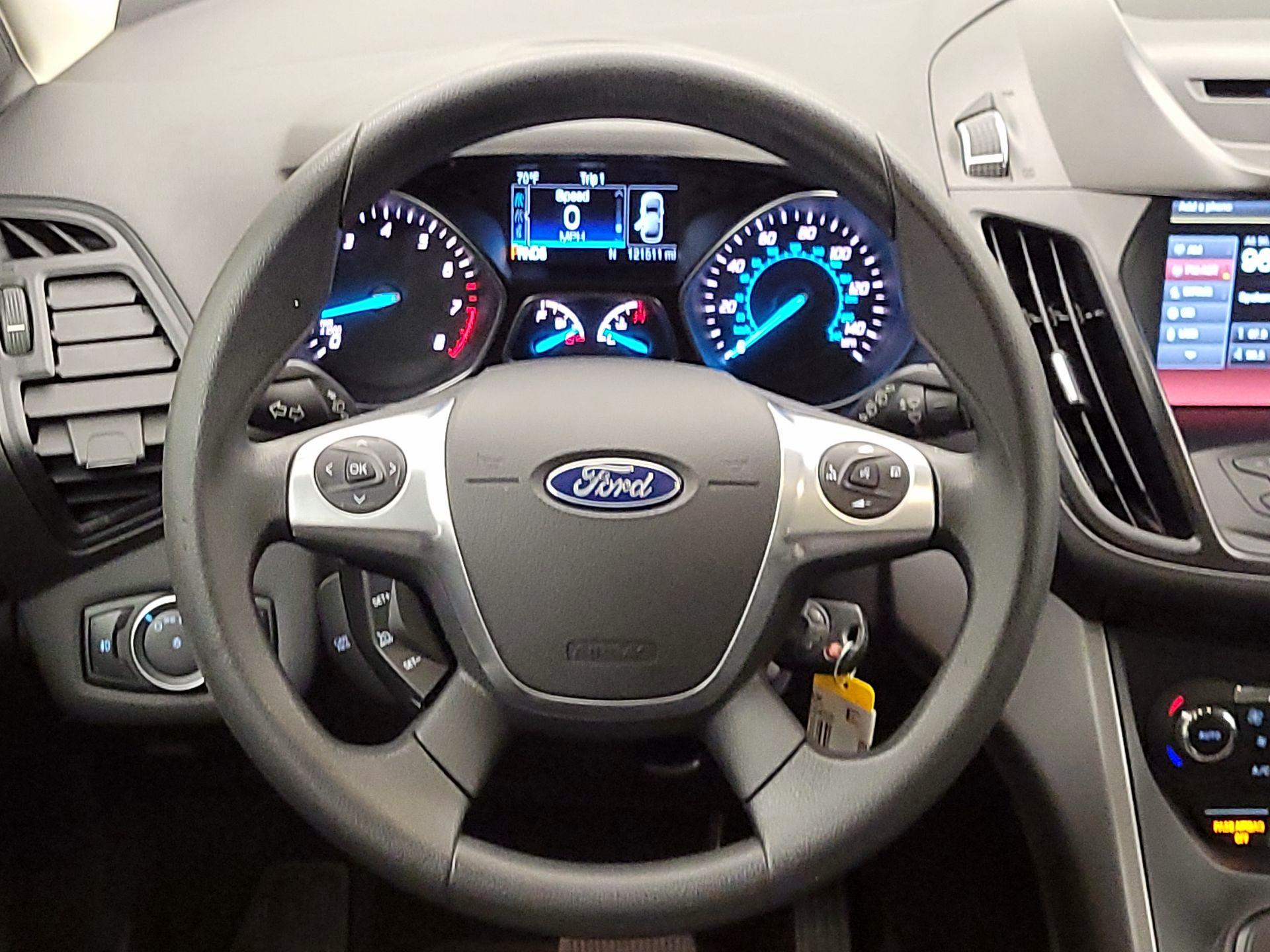 Thumbnail: 2015 Ford Escape - 10