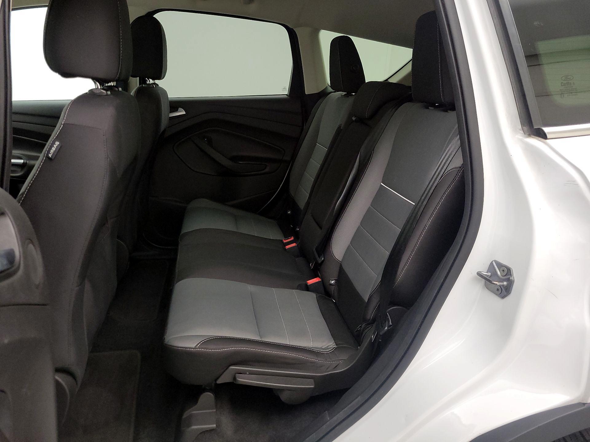 Thumbnail: 2015 Ford Escape - 20