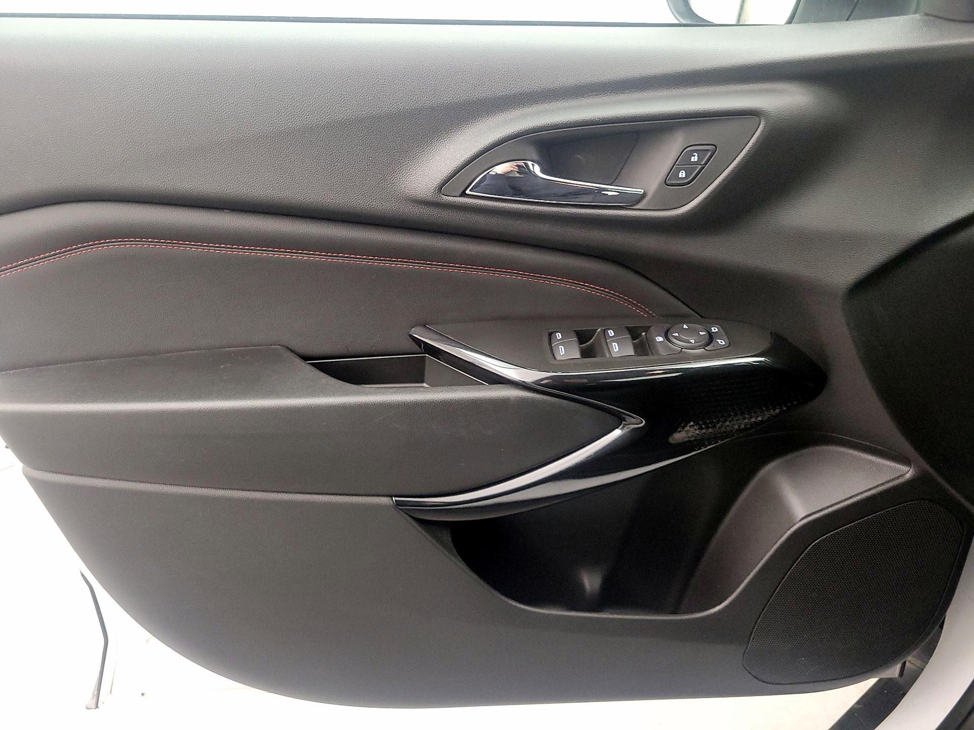 Thumbnail: 2025 Chevrolet Trax - 12