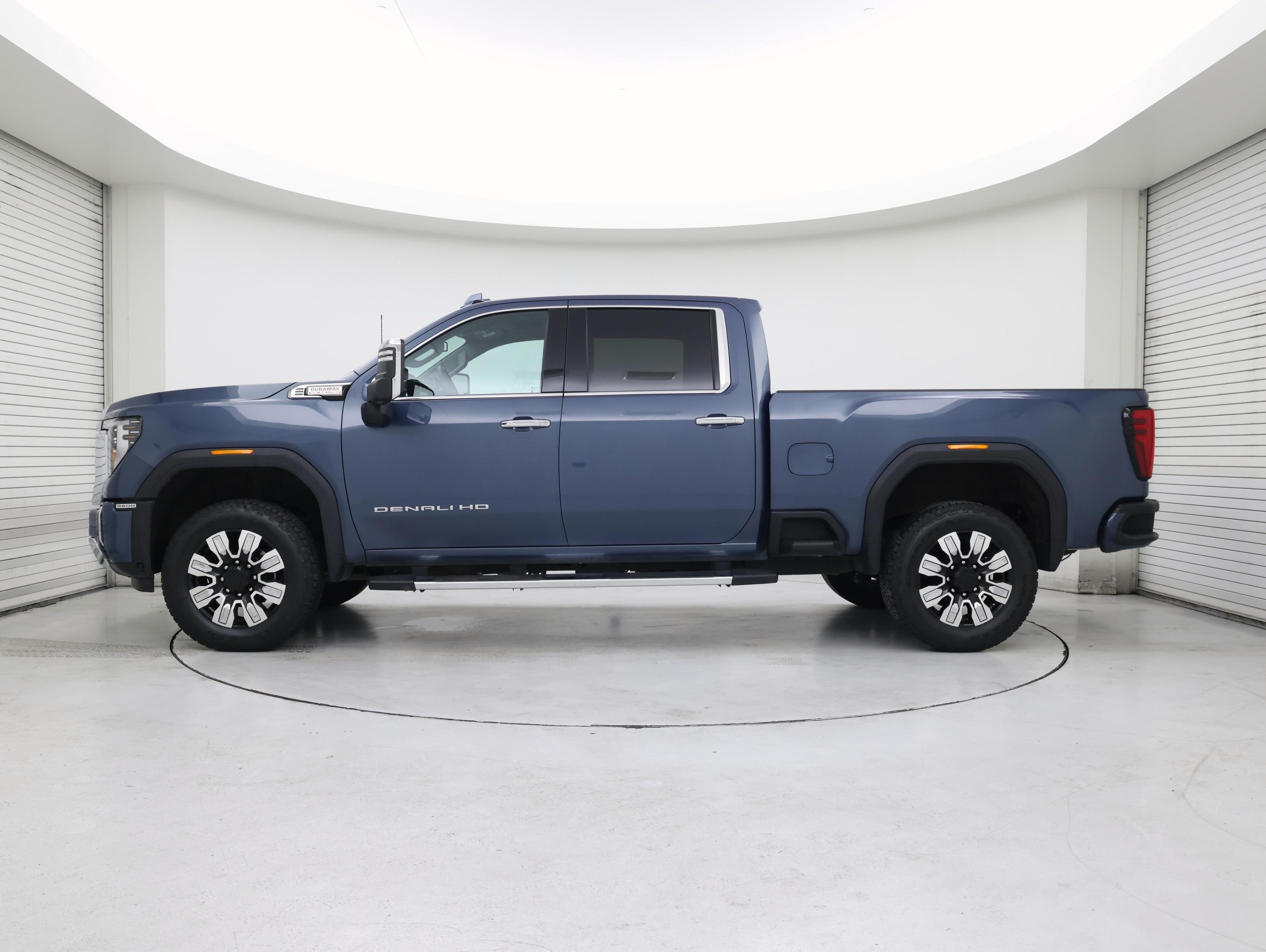 Thumbnail: 2026 GMC Sierra 3500 - 3