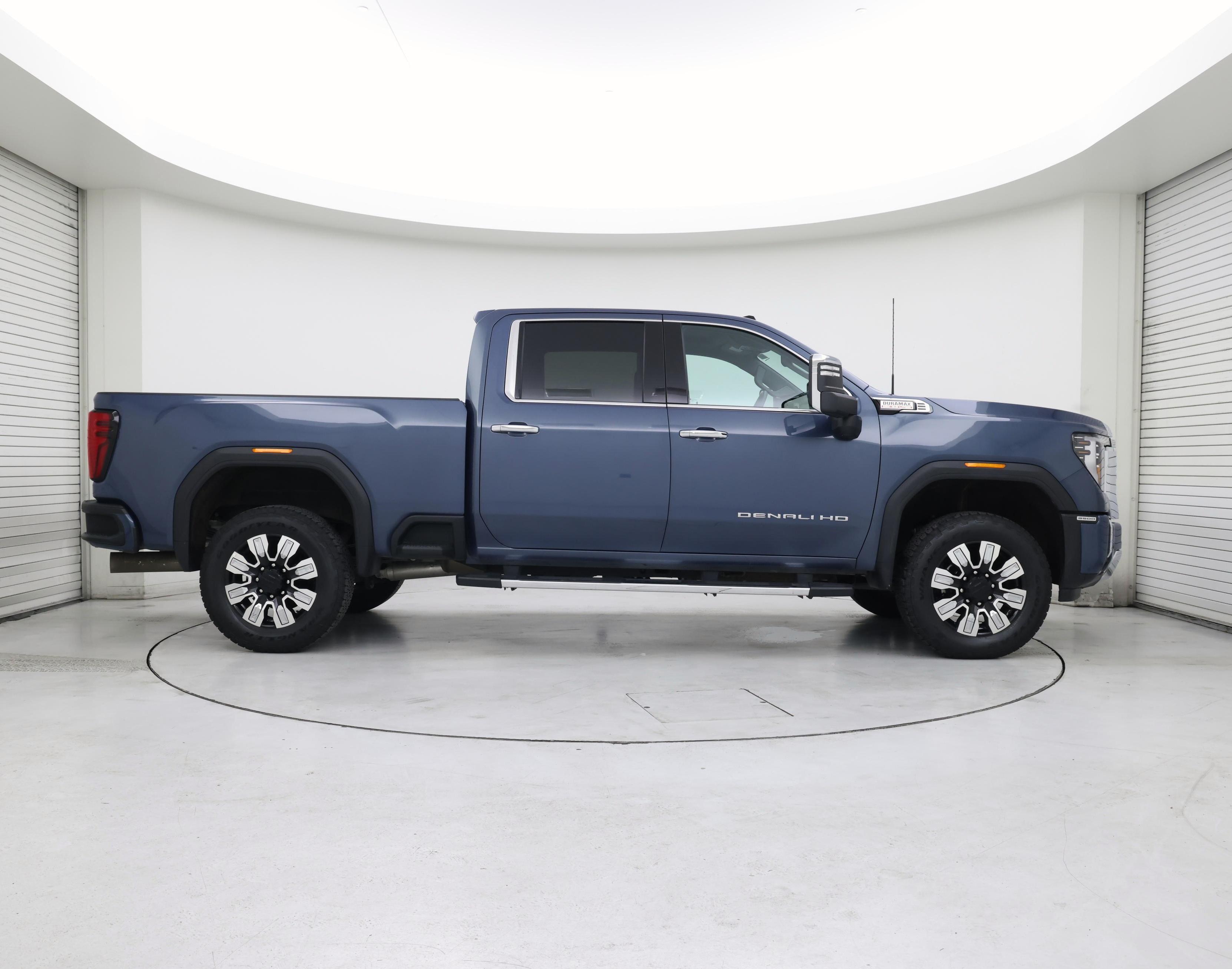 Thumbnail: 2026 GMC Sierra 3500 - 7