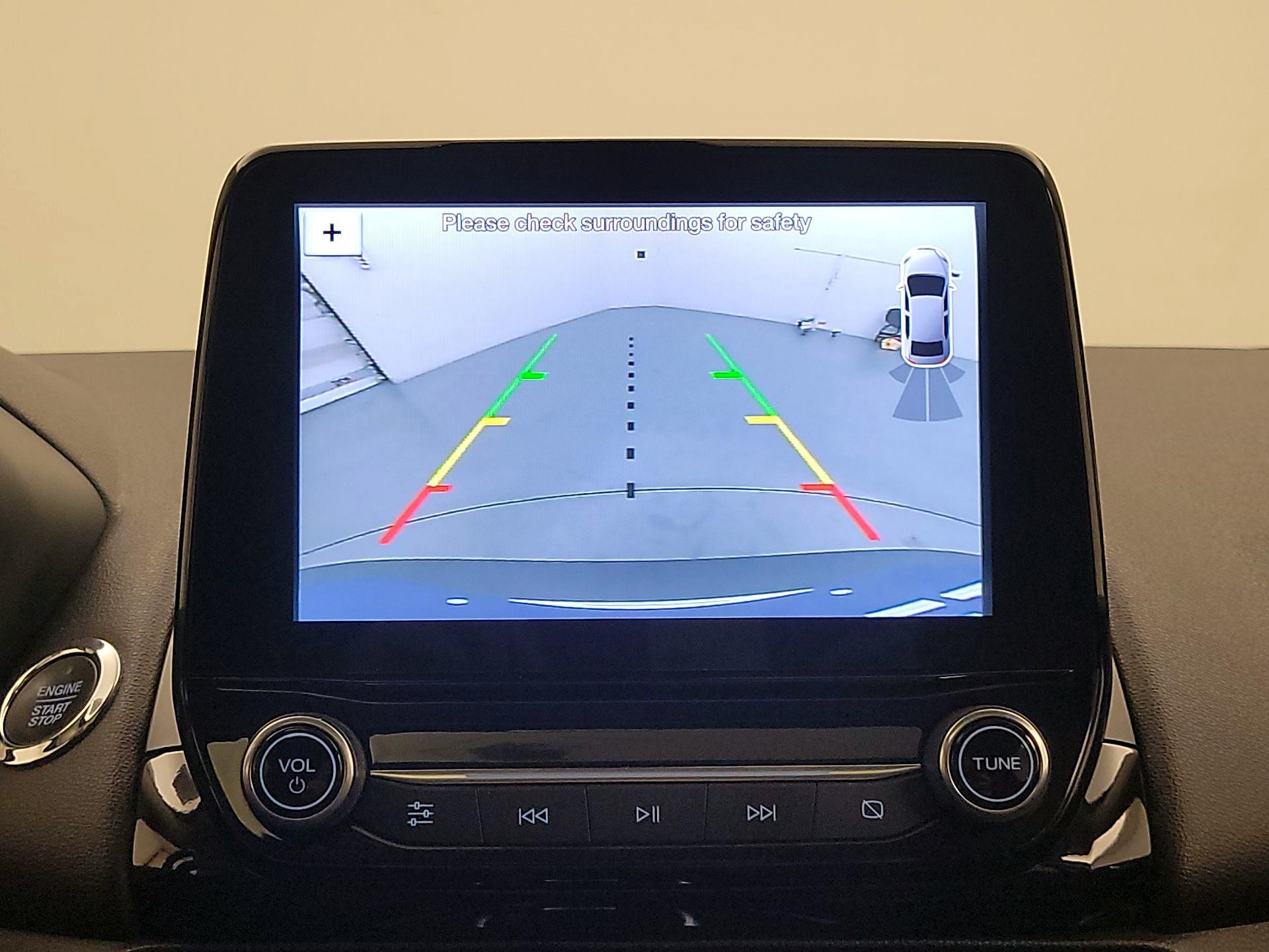 Thumbnail: 2019 Ford EcoSport - 15