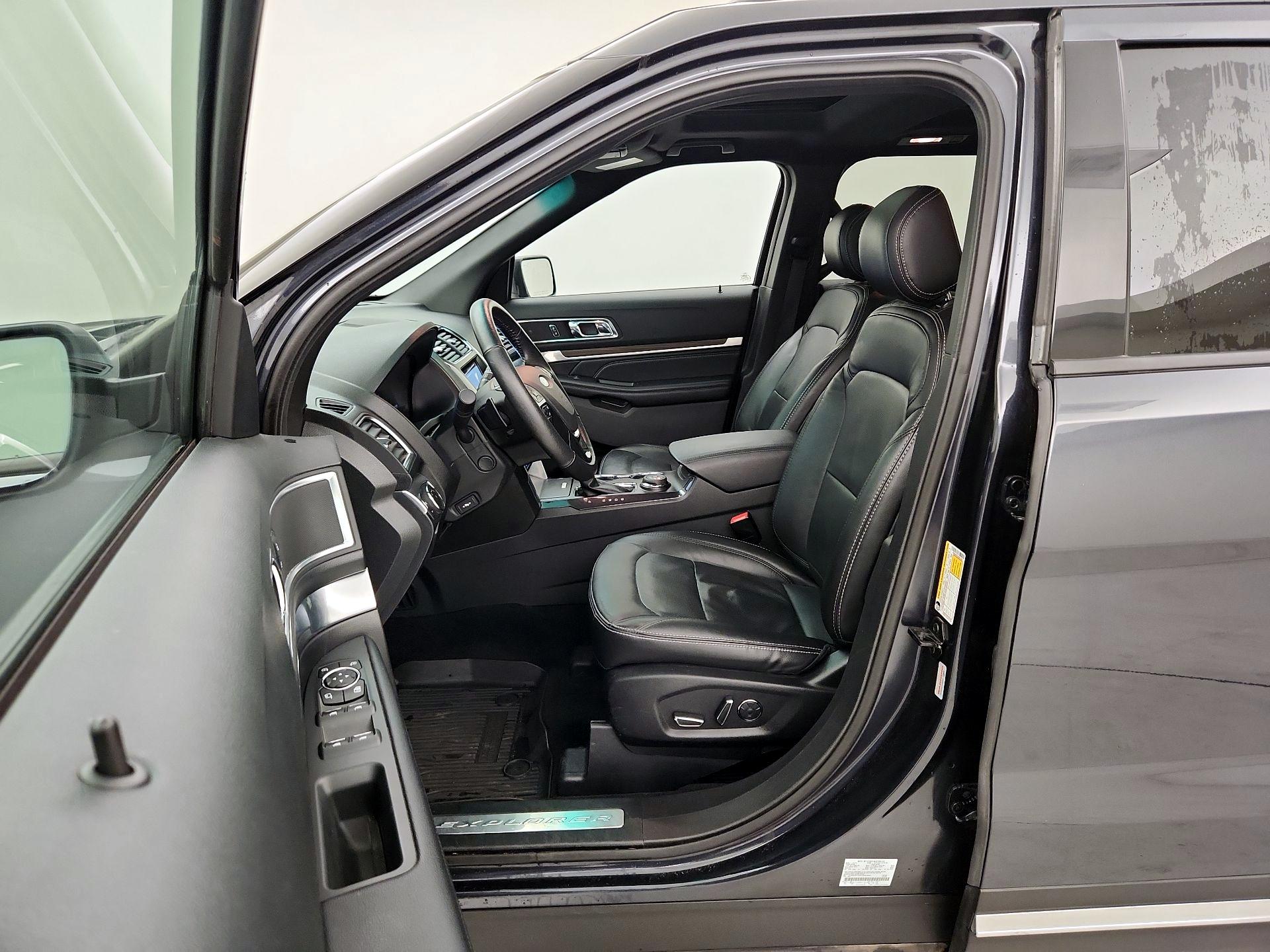 Thumbnail: 2017 Ford Explorer - 11