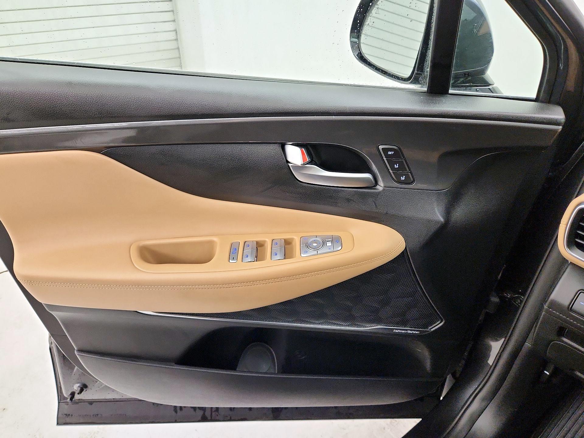 Thumbnail: 2023 Hyundai Santa Fe - 12