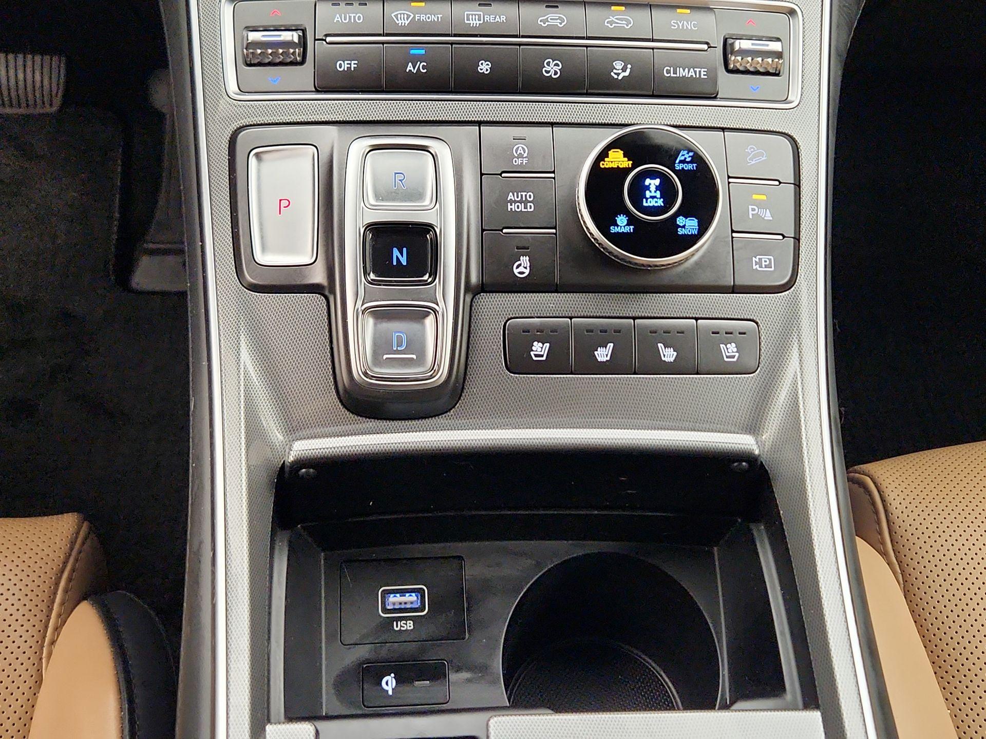 Thumbnail: 2023 Hyundai Santa Fe - 18