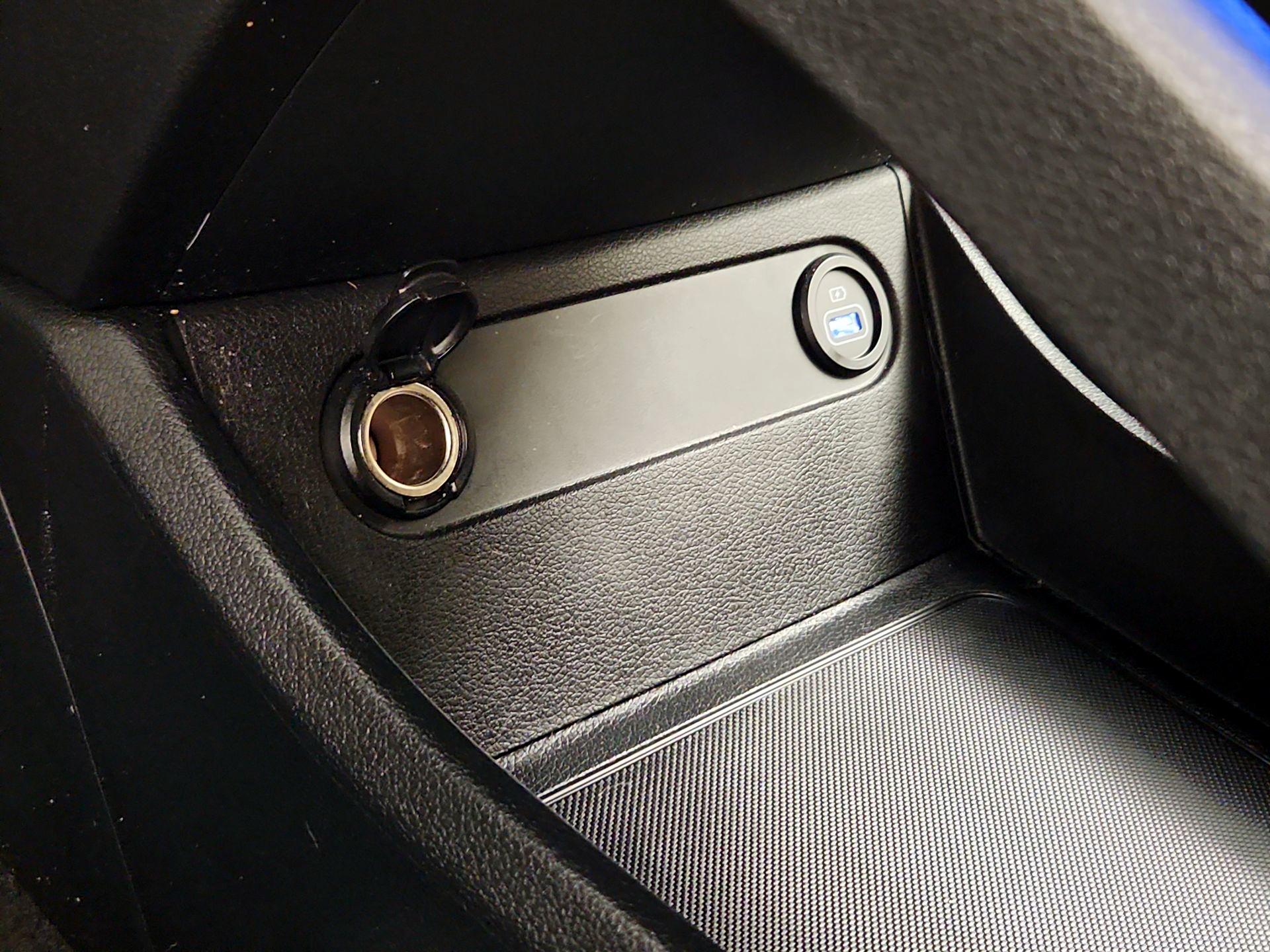 Thumbnail: 2023 Hyundai Santa Fe - 19