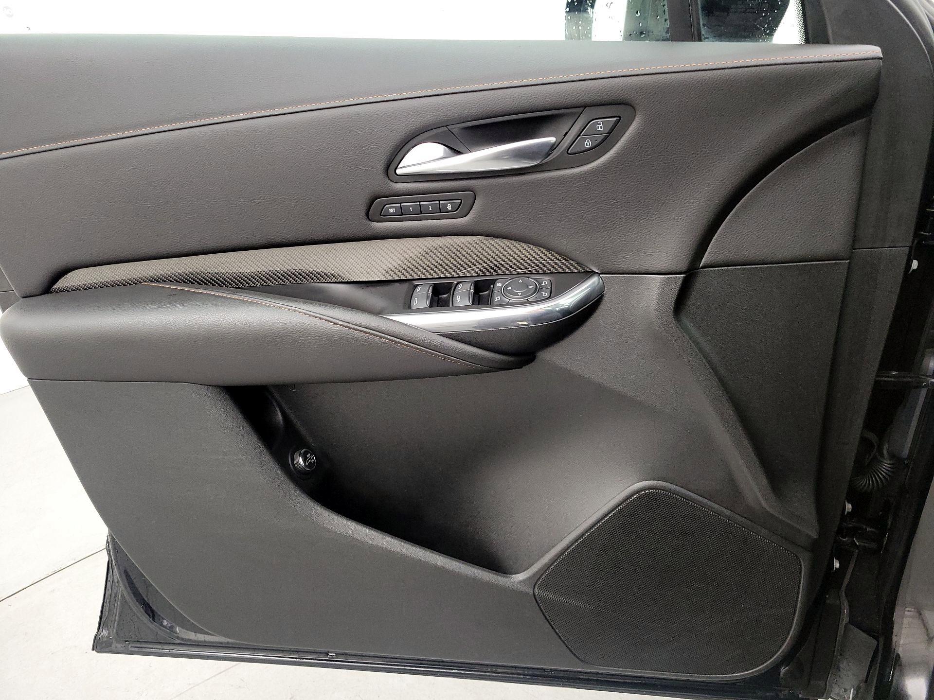 Thumbnail: 2019 Cadillac XT4 - 12