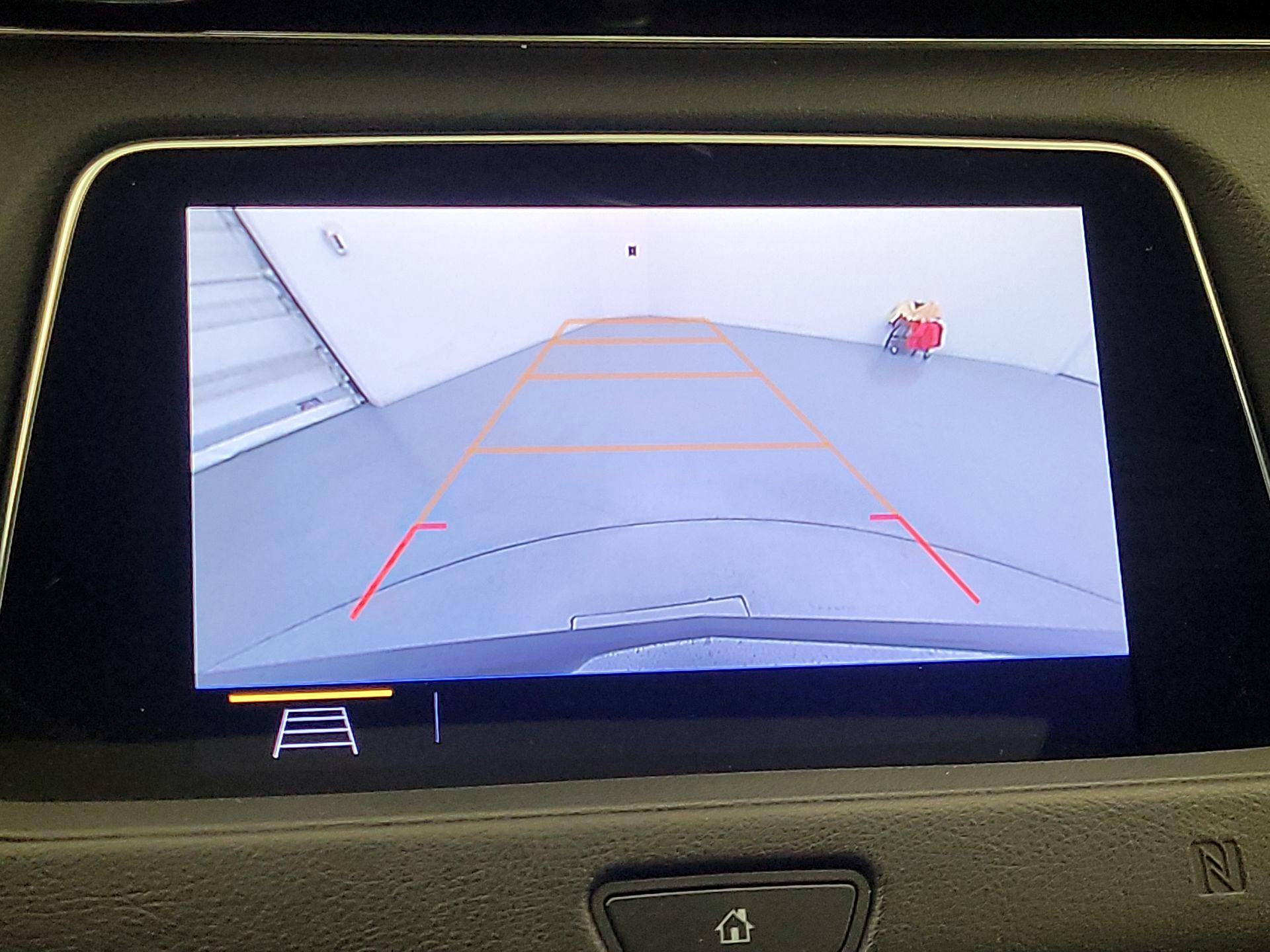 Thumbnail: 2019 Cadillac XT4 - 15