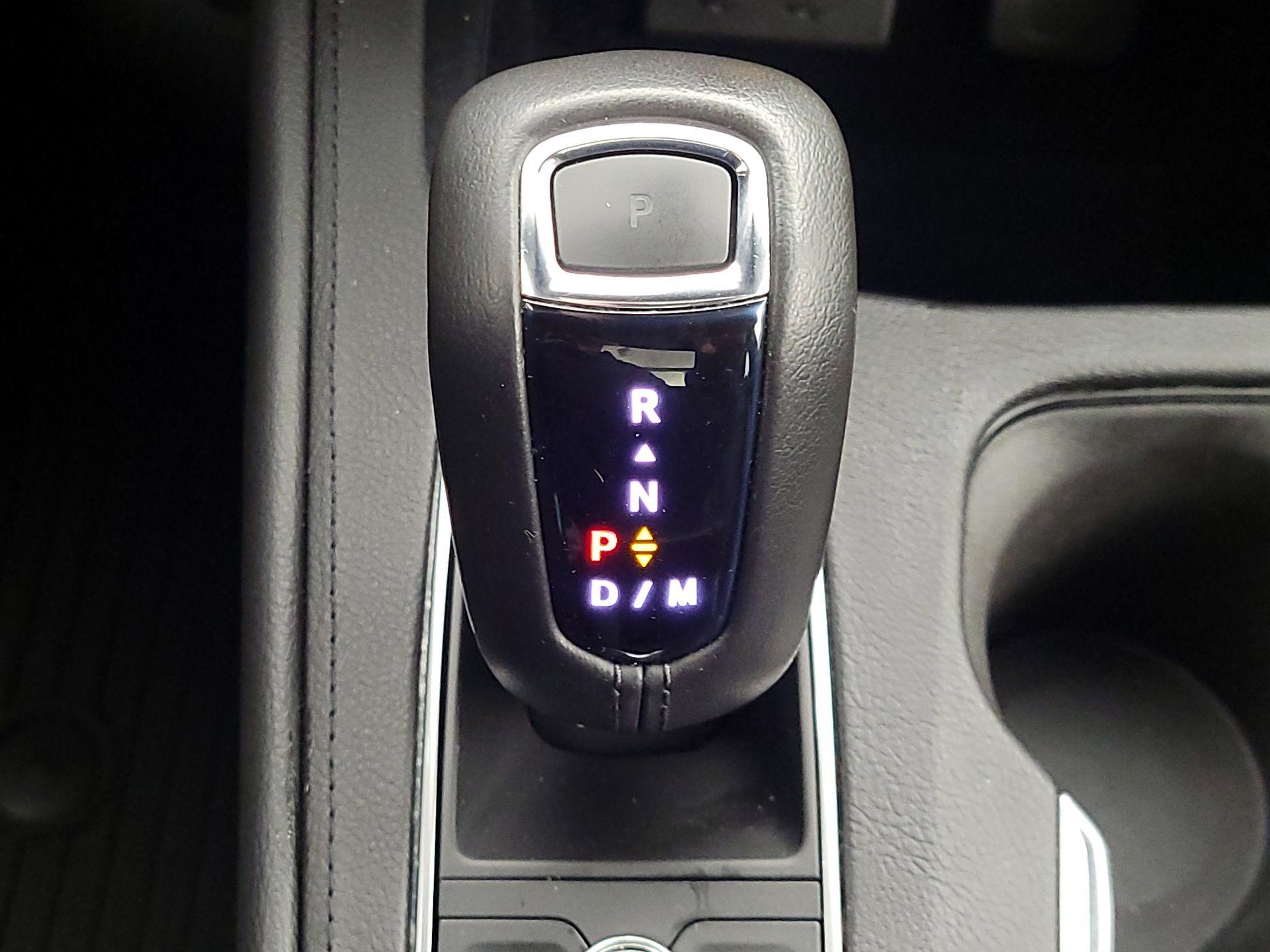 Thumbnail: 2019 Cadillac XT4 - 18