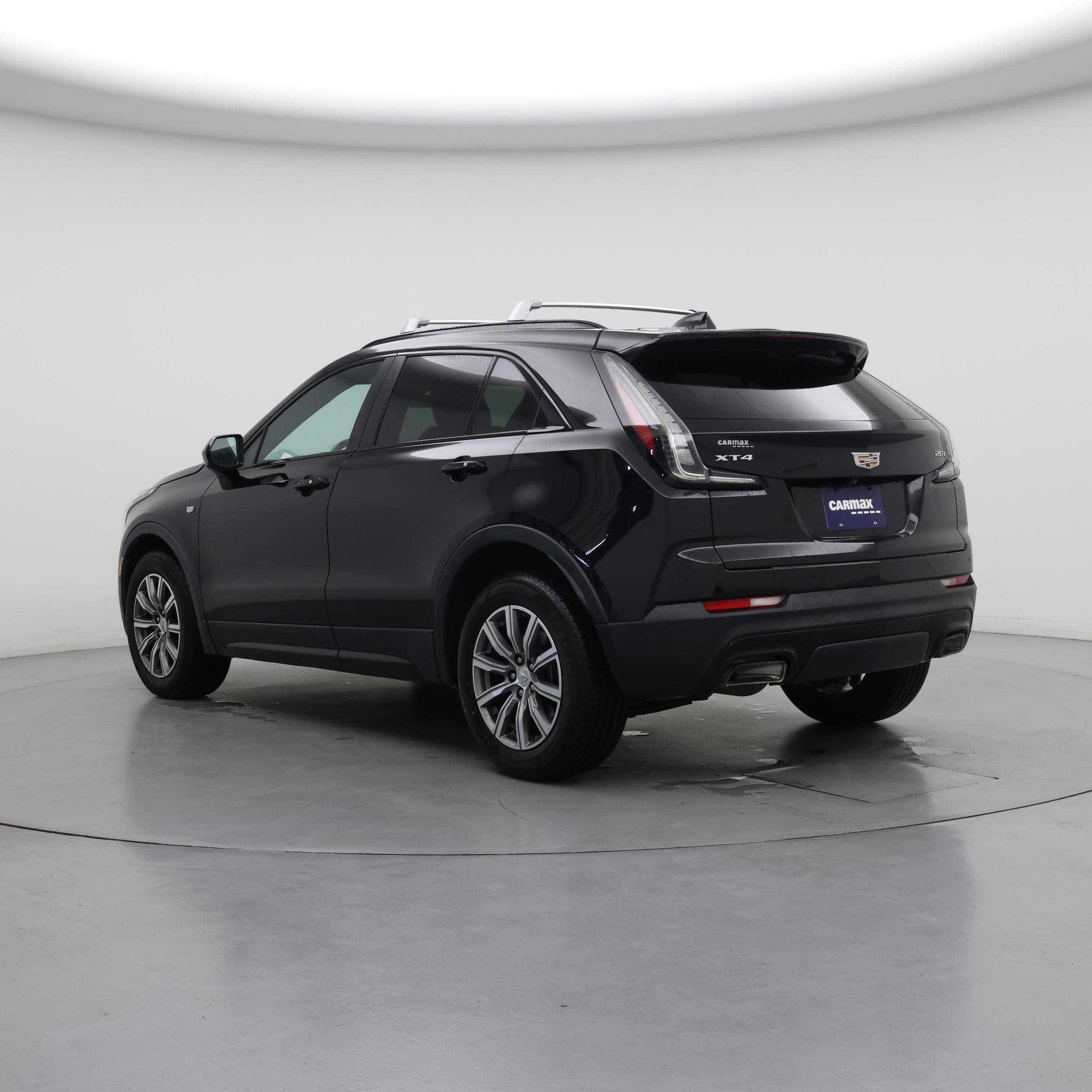 Thumbnail: 2019 Cadillac XT4 - 2