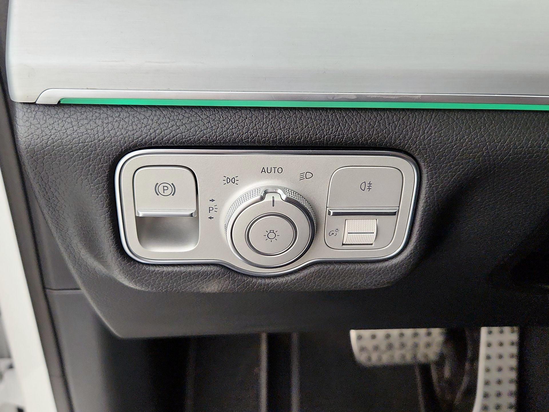 Thumbnail: 2023 Mercedes-Benz GLE - 13