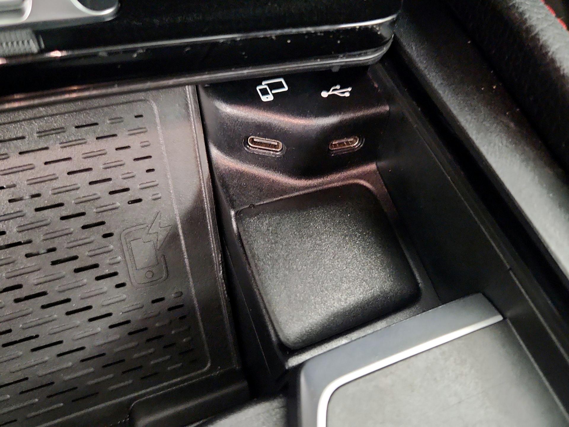 Thumbnail: 2023 Mercedes-Benz GLE - 19