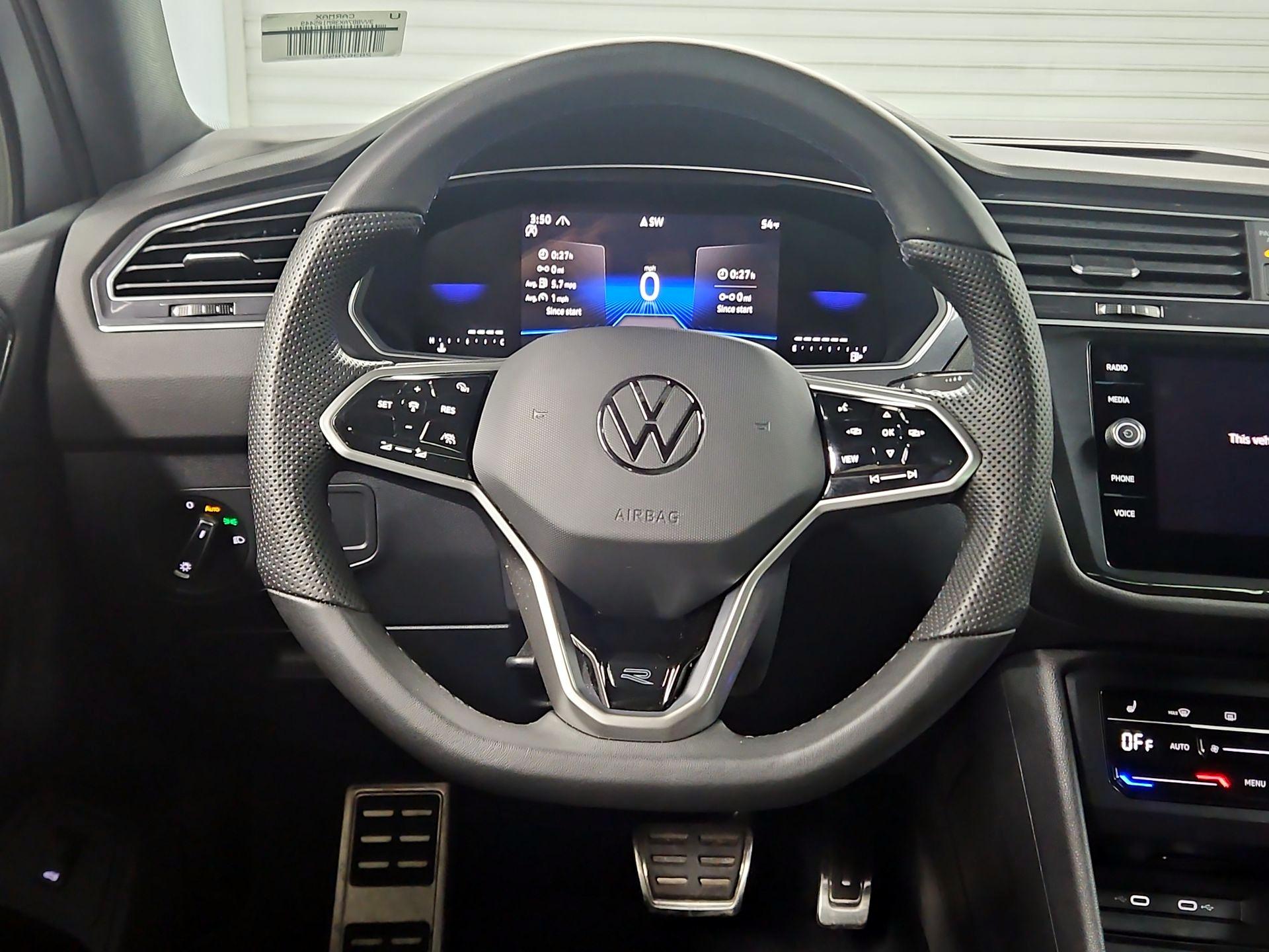 Thumbnail: 2024 Volkswagen Tiguan - 10