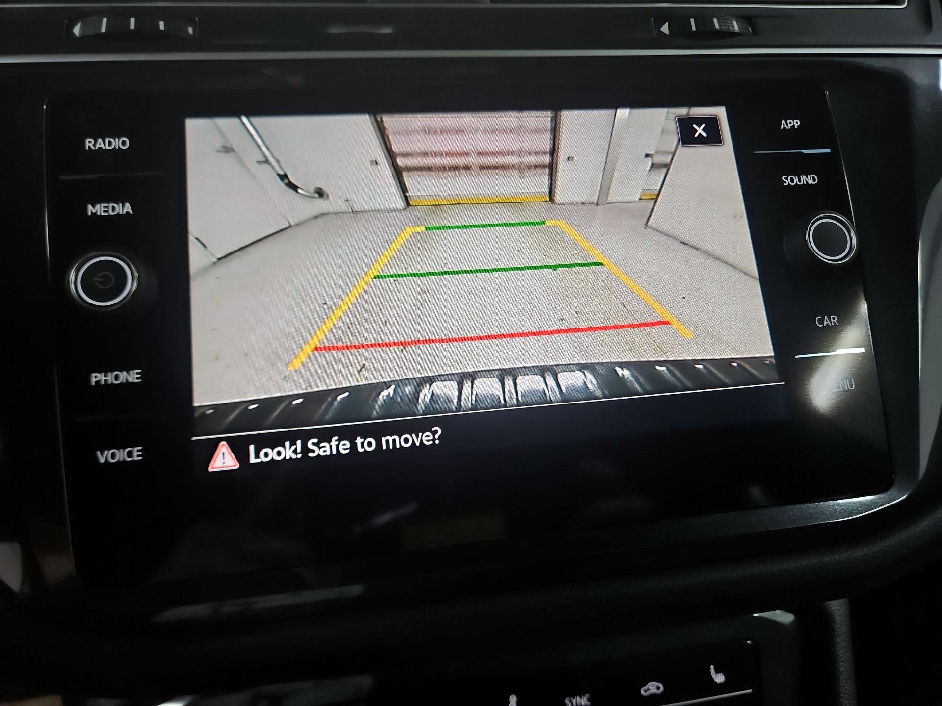 Thumbnail: 2024 Volkswagen Tiguan - 14