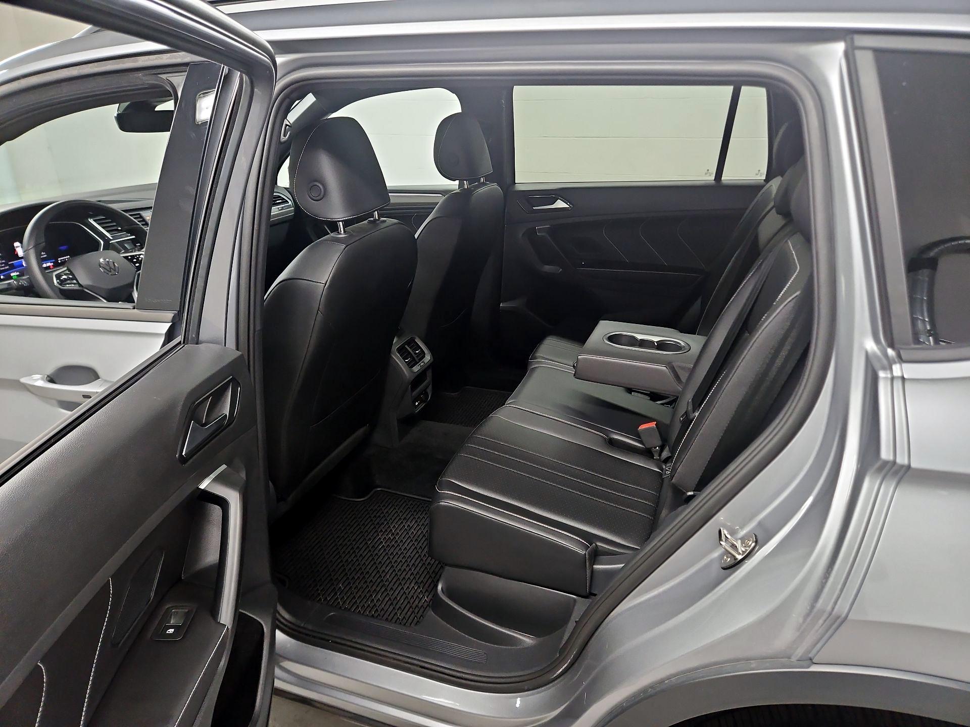 Thumbnail: 2024 Volkswagen Tiguan - 20