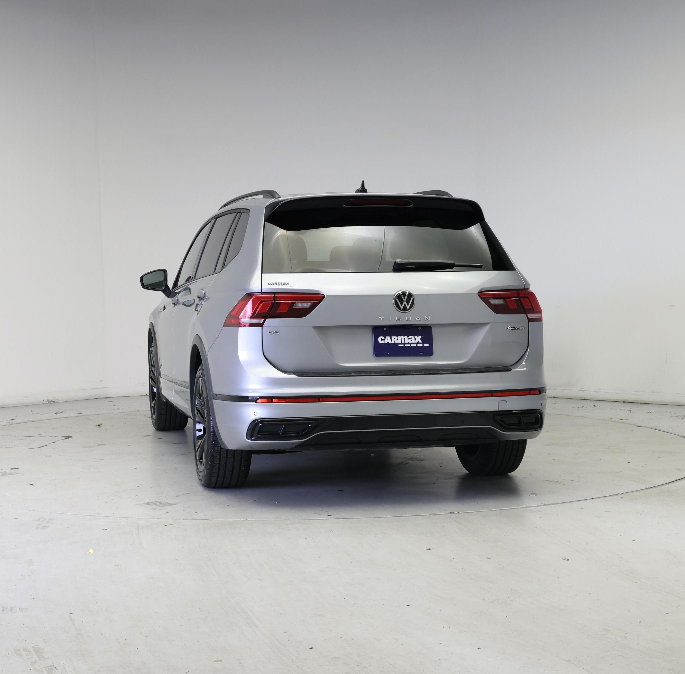 Thumbnail: 2024 Volkswagen Tiguan - 6