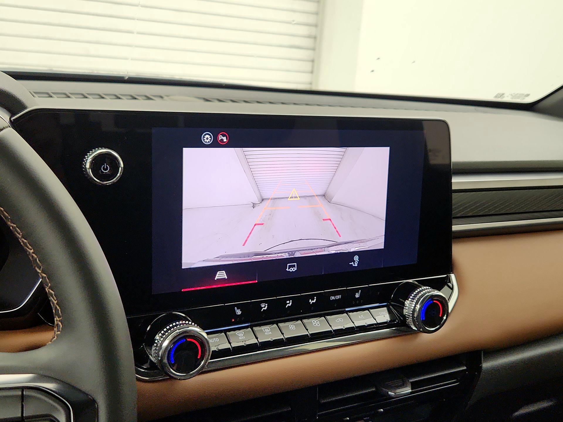 Thumbnail: 2025 GMC Canyon - 15