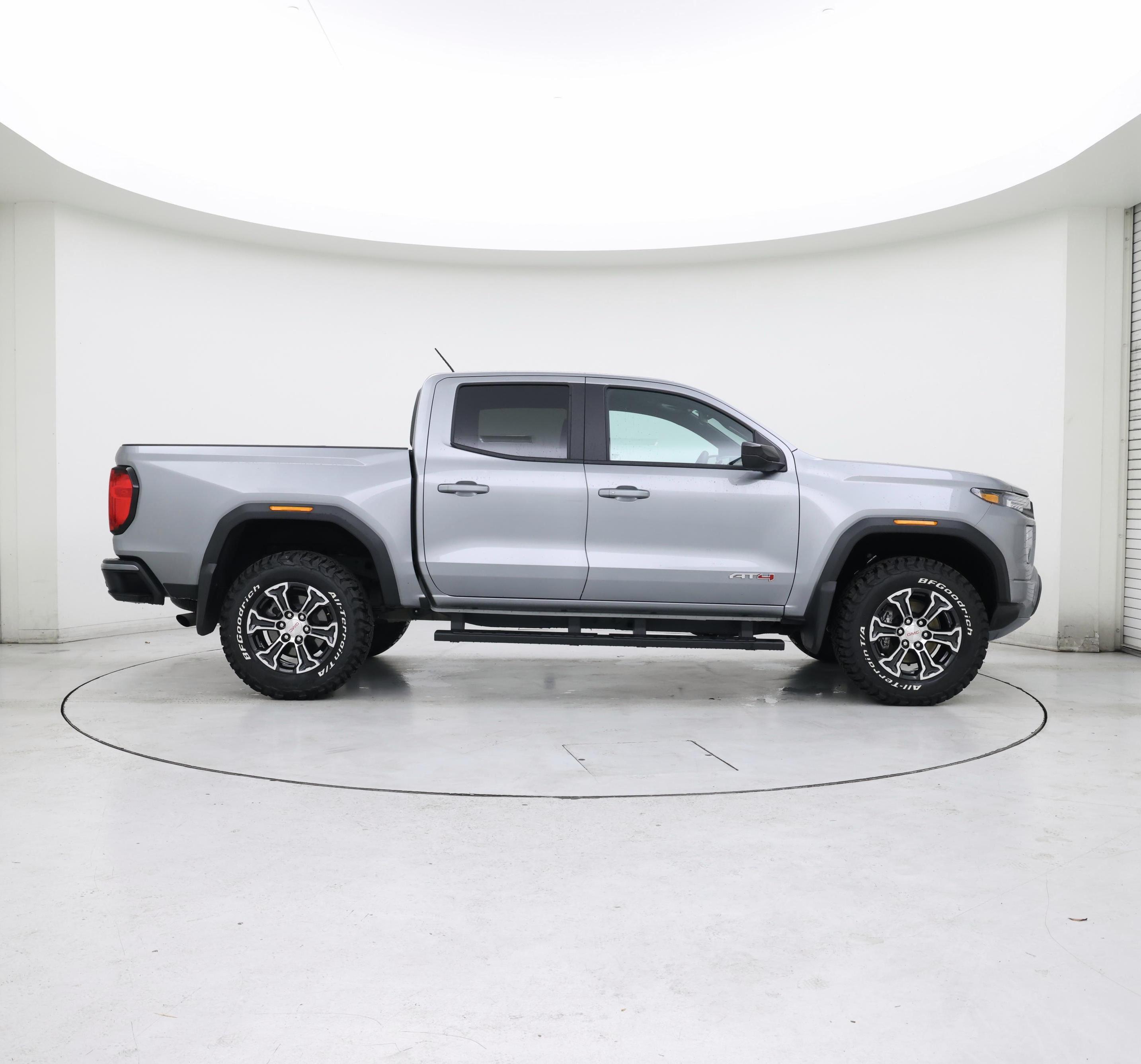 Thumbnail: 2025 GMC Canyon - 7