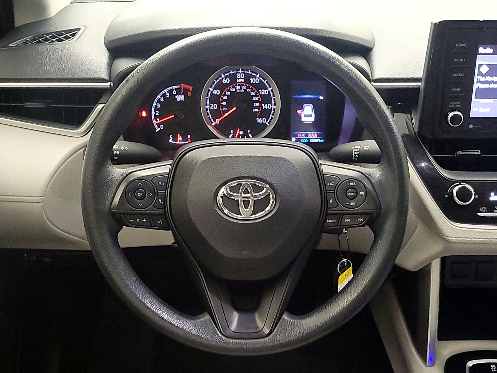 Thumbnail: 2022 Toyota Corolla Cross - 10