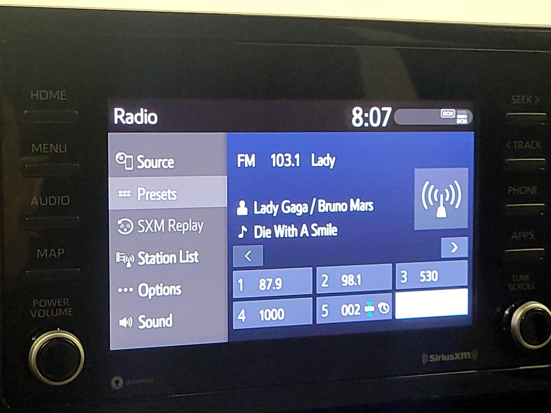 Thumbnail: 2022 Toyota Corolla Cross - 16