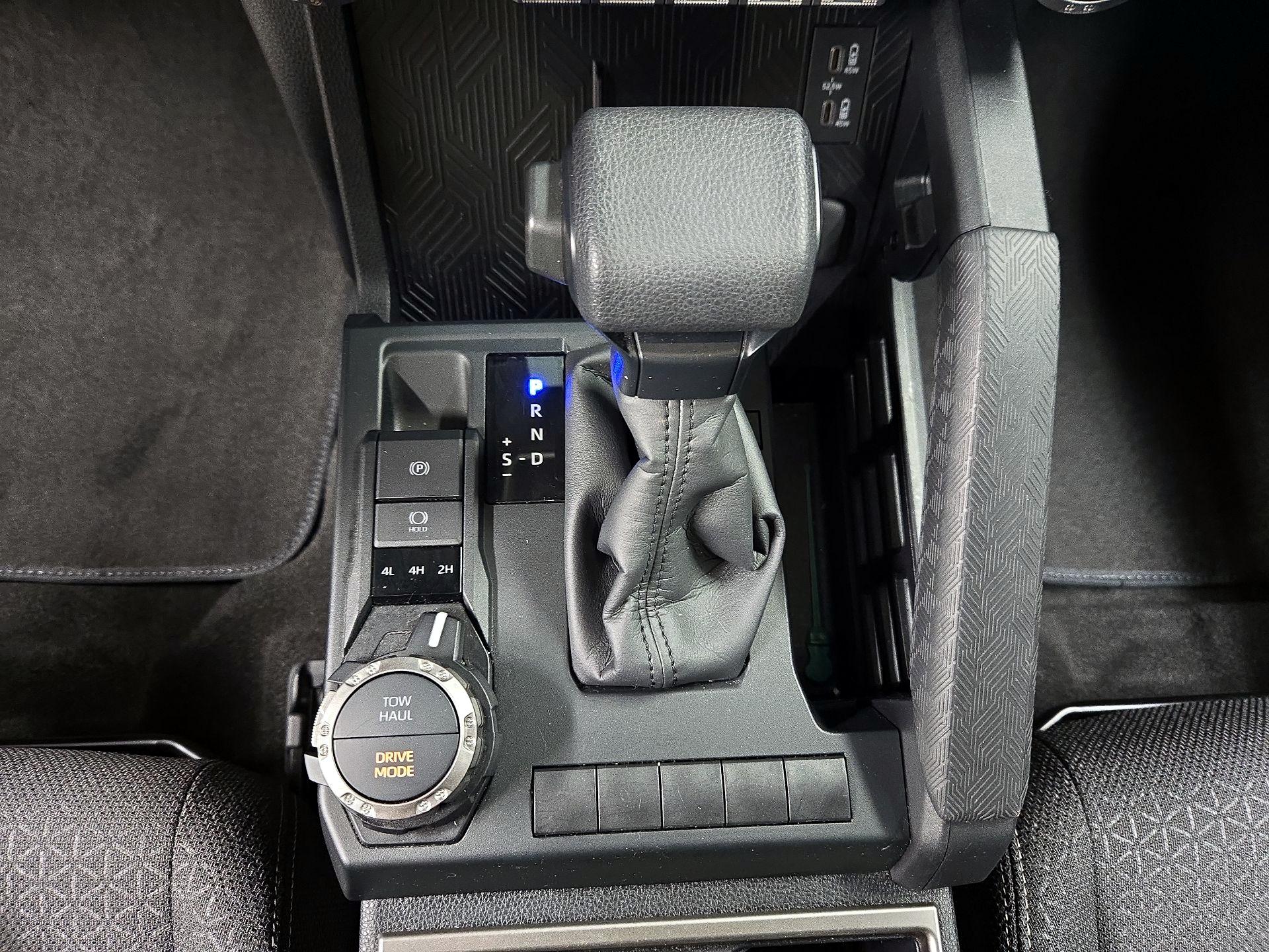 Thumbnail: 2025 Toyota 4Runner - 17