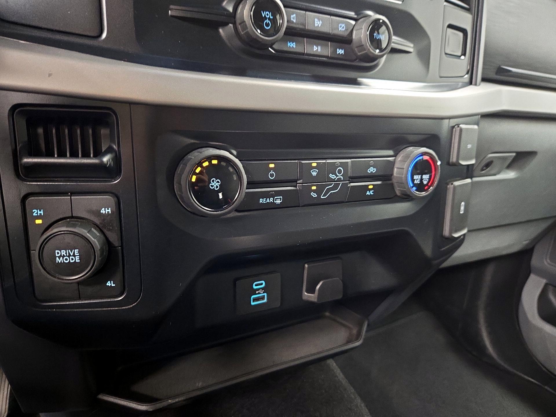 Thumbnail: 2023 Ford F-150 - 16