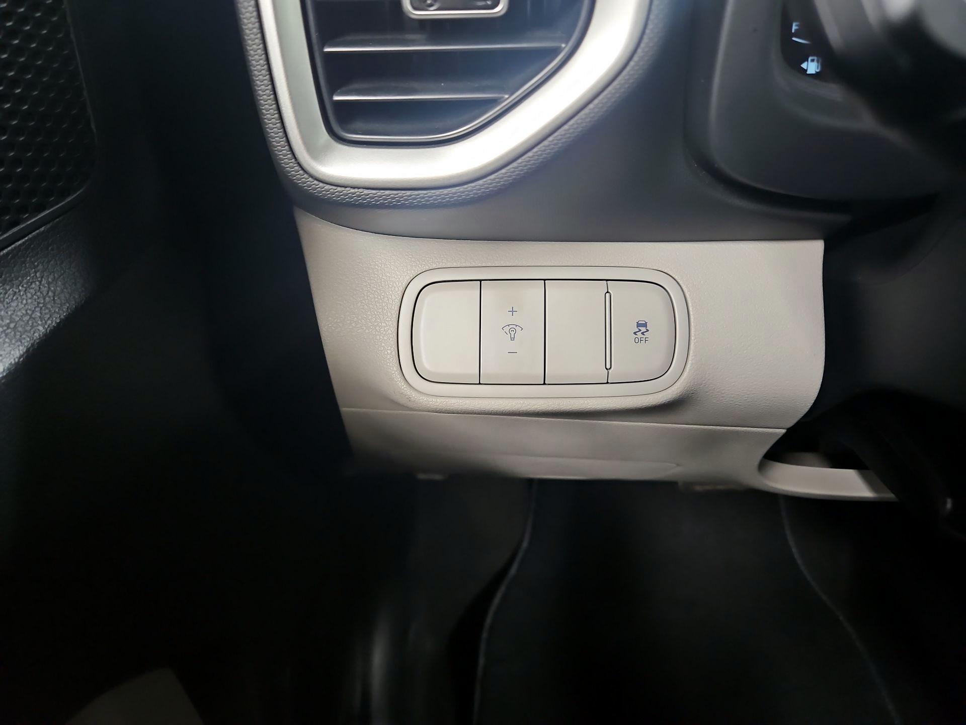 Thumbnail: 2025 Hyundai Venue - 13